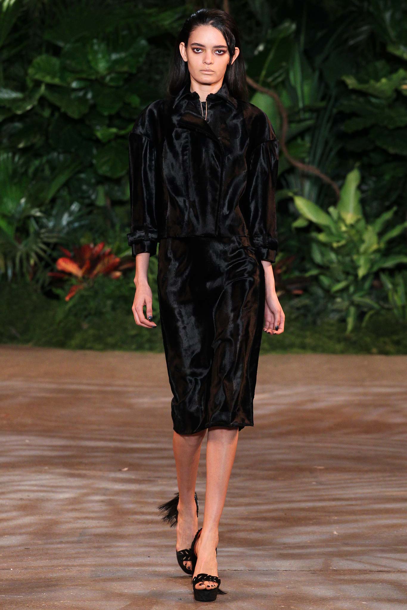 Christian Siriano F/W 15 Look 111