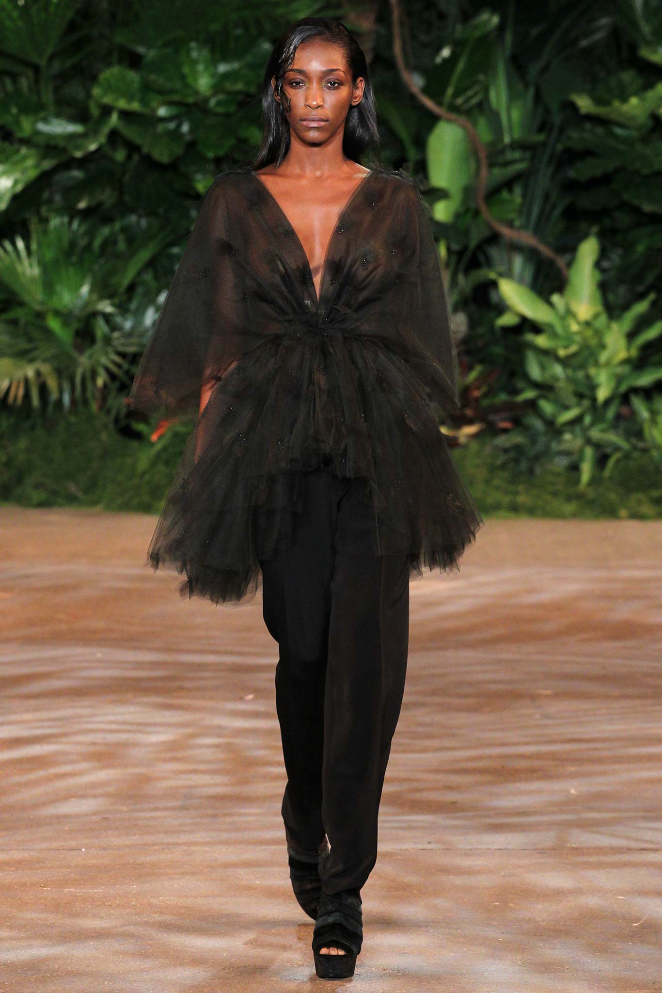 Christian Siriano F/W 15 Look 168