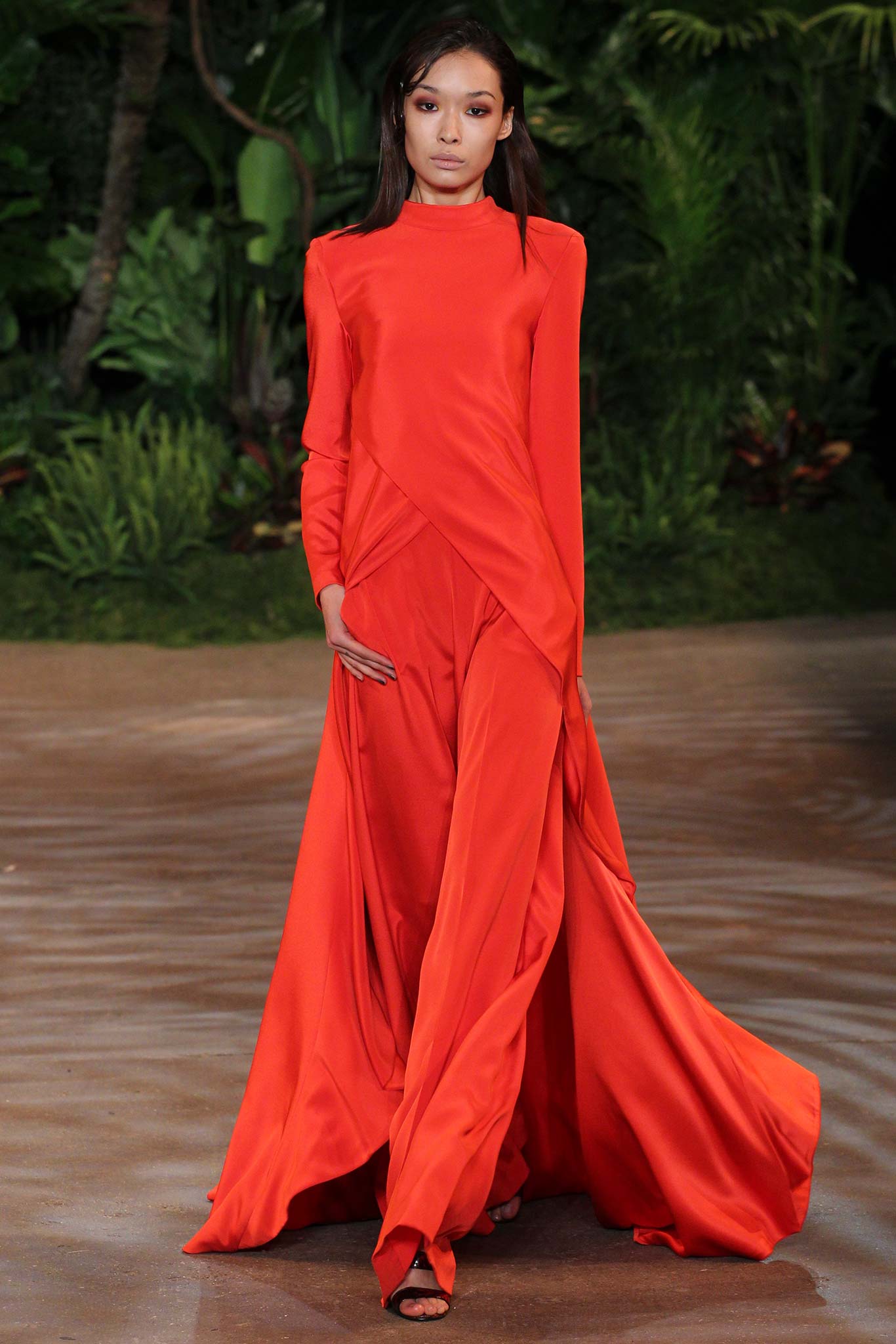 Christian Siriano F/W 15 Look 201