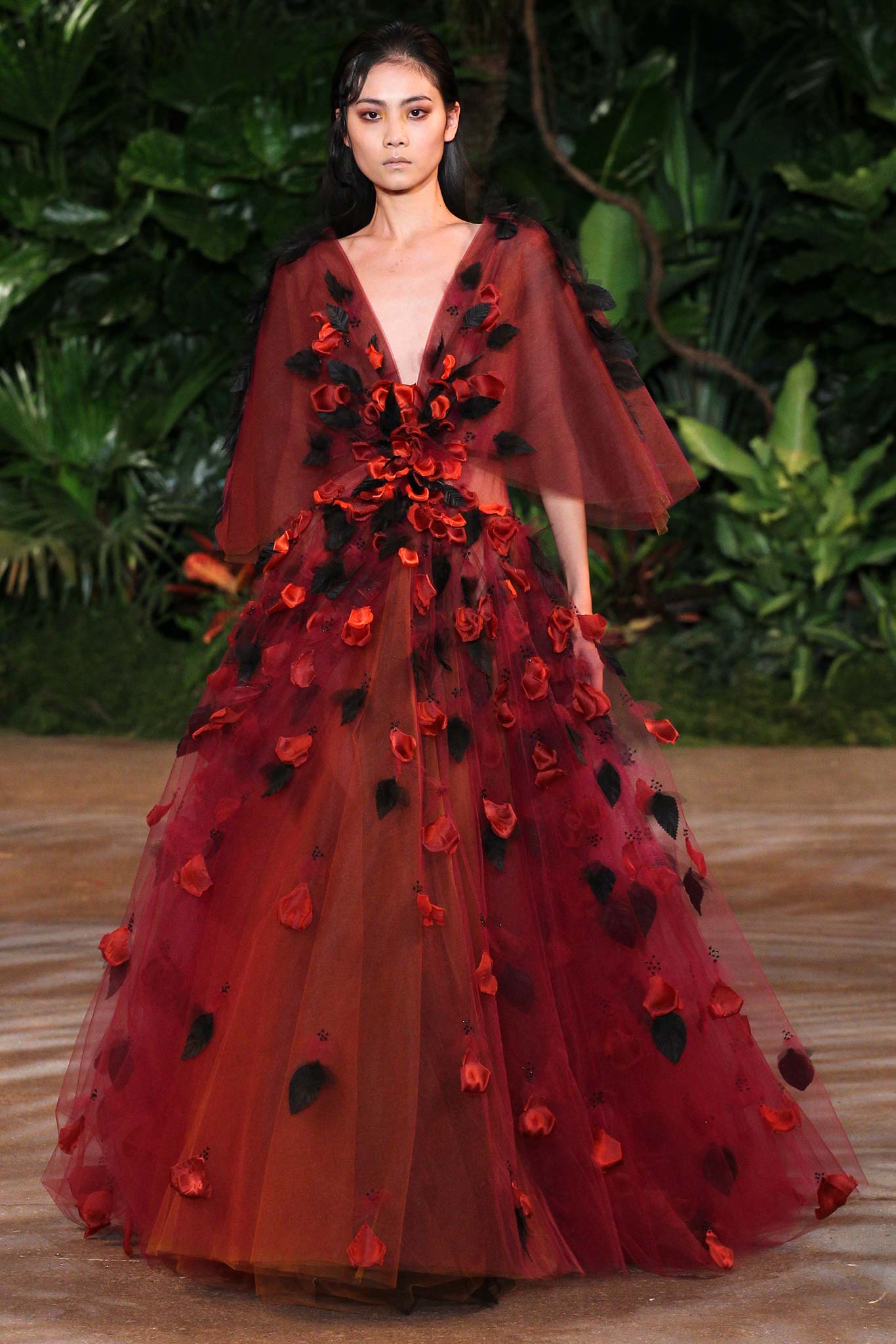 Christian Siriano F/W 15 Look 205