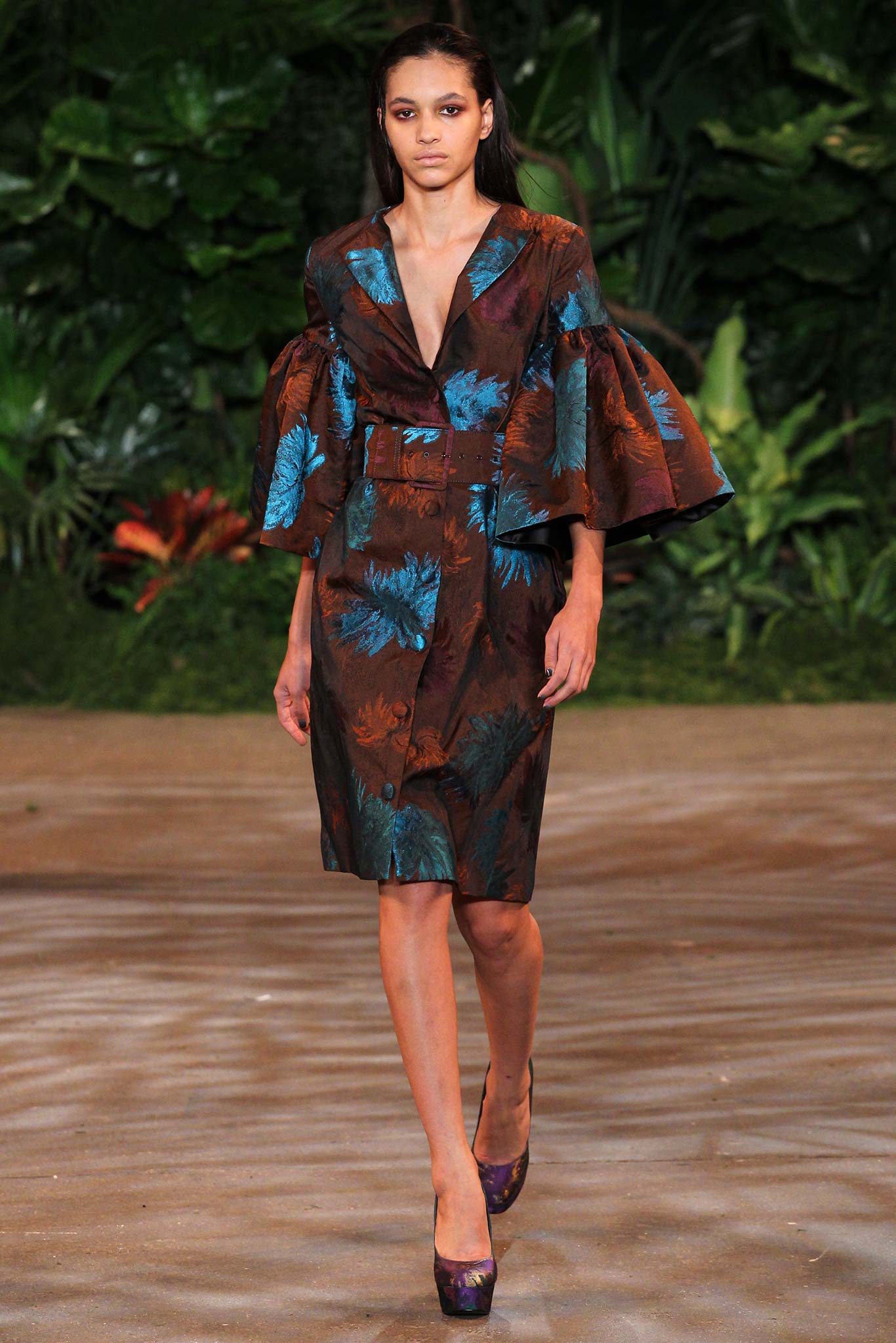 Christian Siriano F/W 15 Look 294
