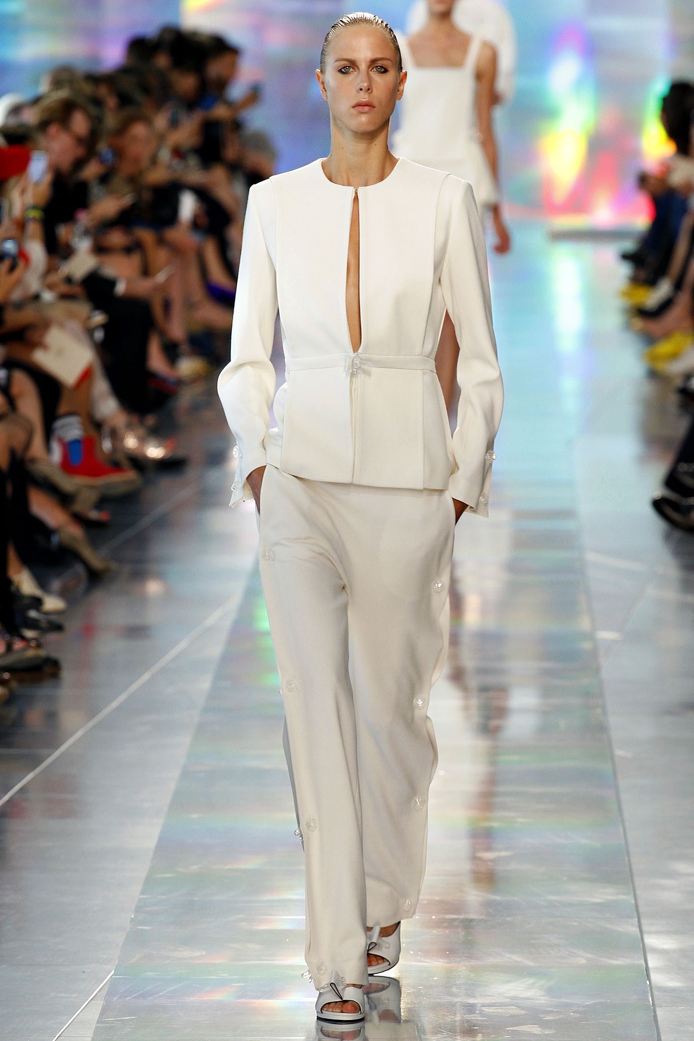 Christopher Kane S/S 13 Look 32