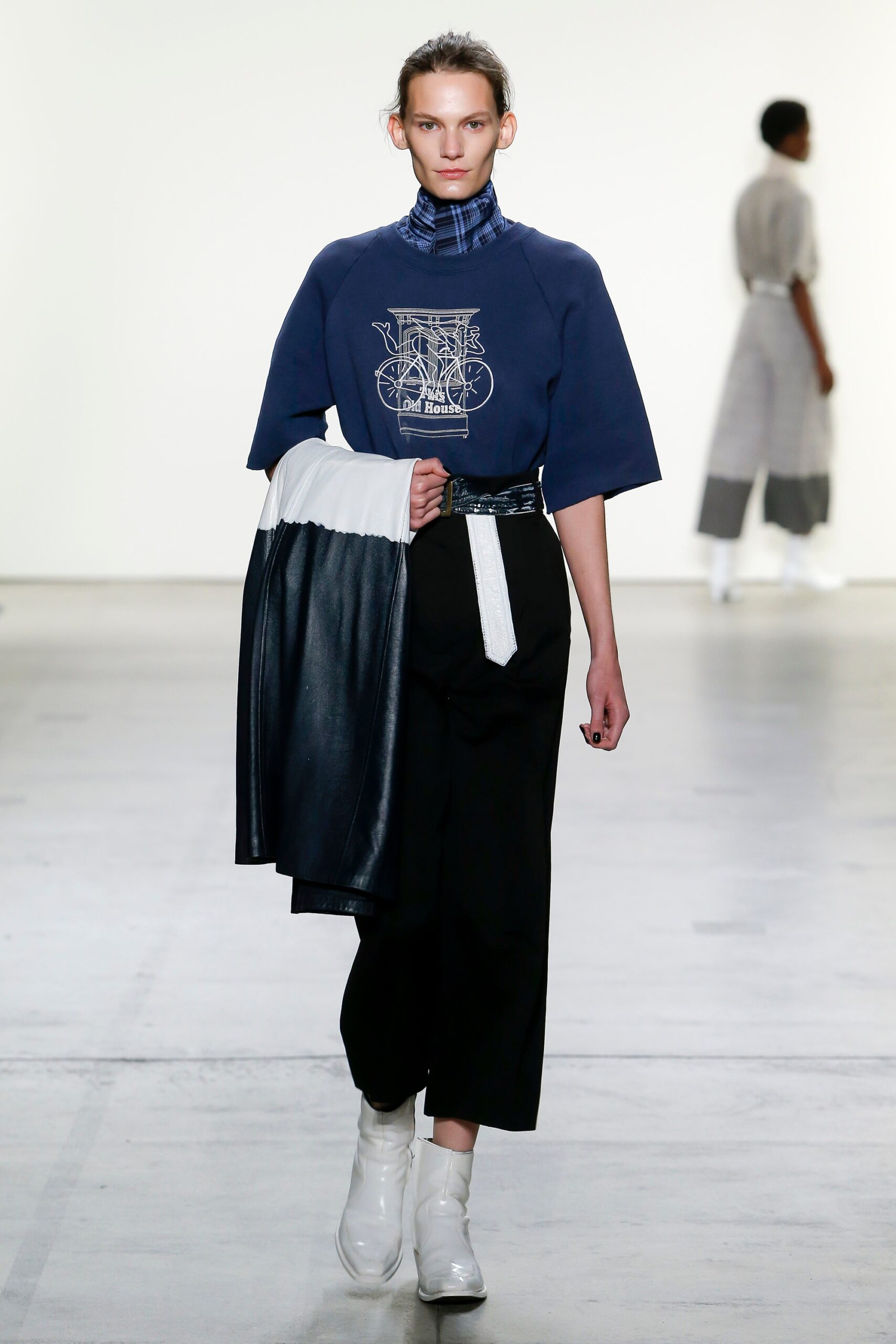Creatures of the Wind S/S 18 Look 44