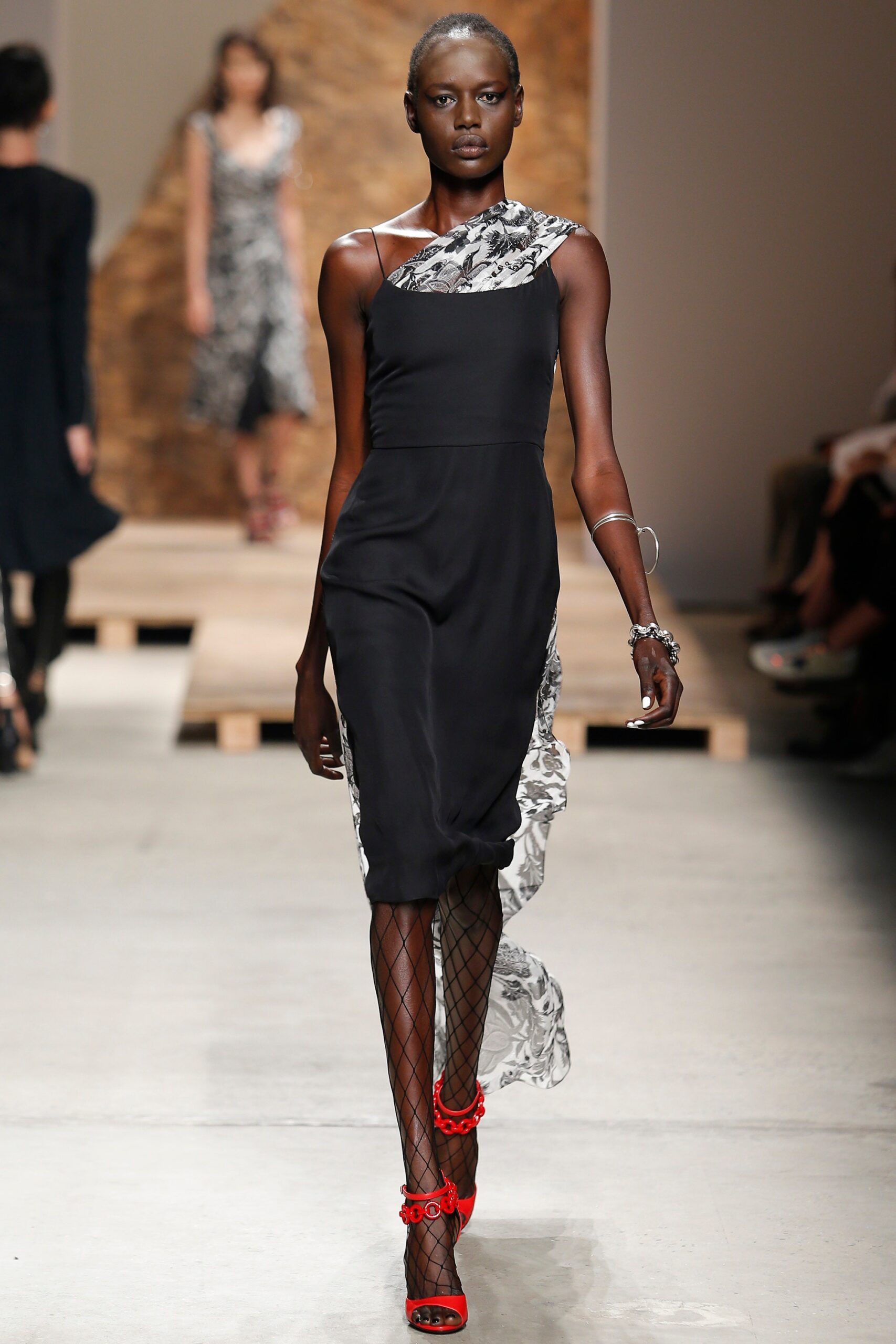 Creatures of the Wind S/S 16 Look 75
