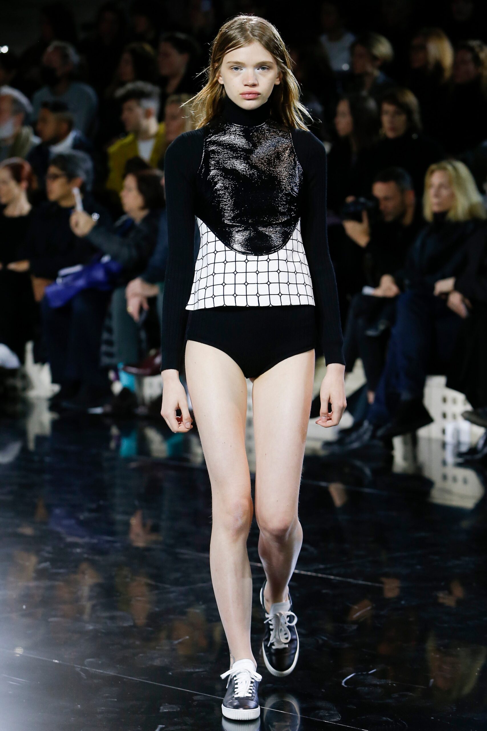 Courrèges F/W 16 Look 96