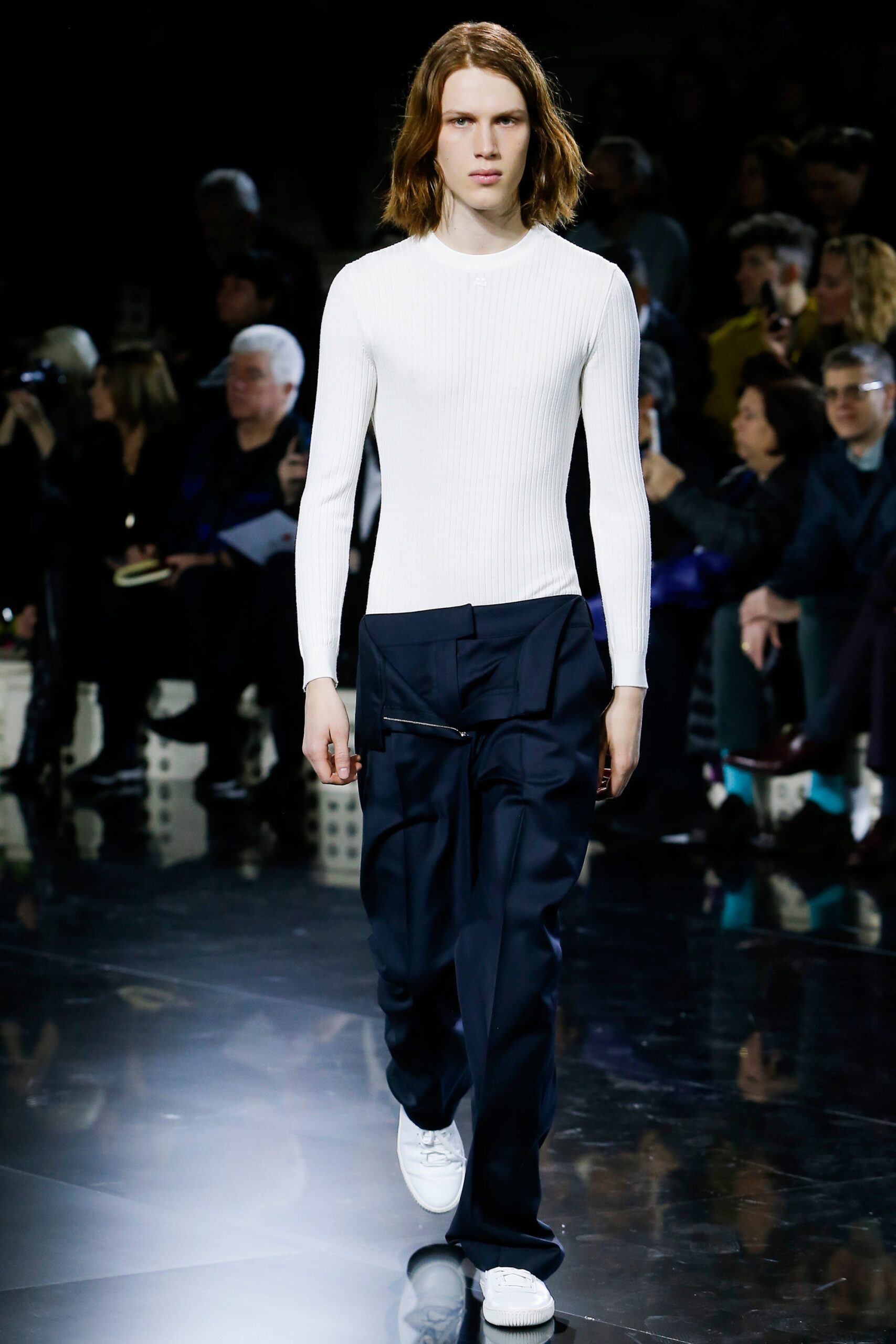 Courrèges F/W 16 Look 112