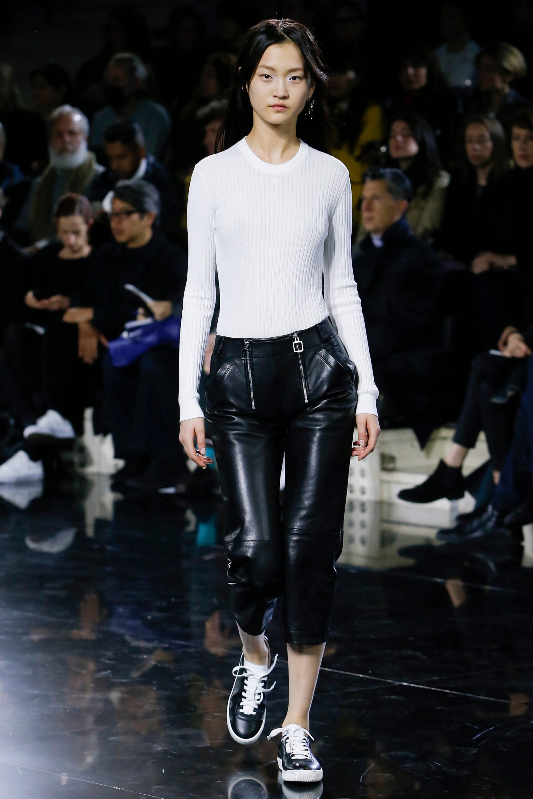 Courrèges F/W 16 Look 125