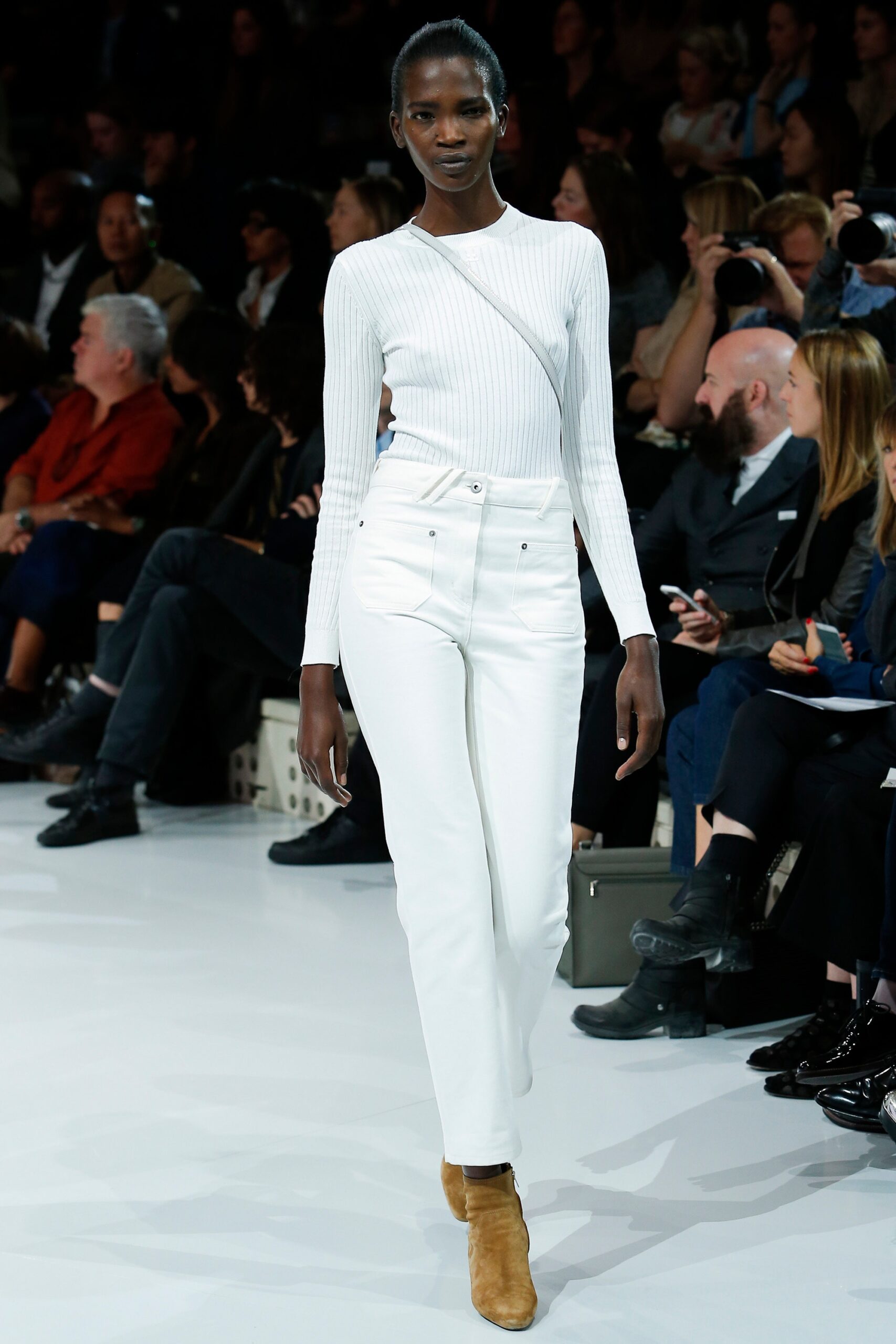 Courrèges S/S 16 Look 137