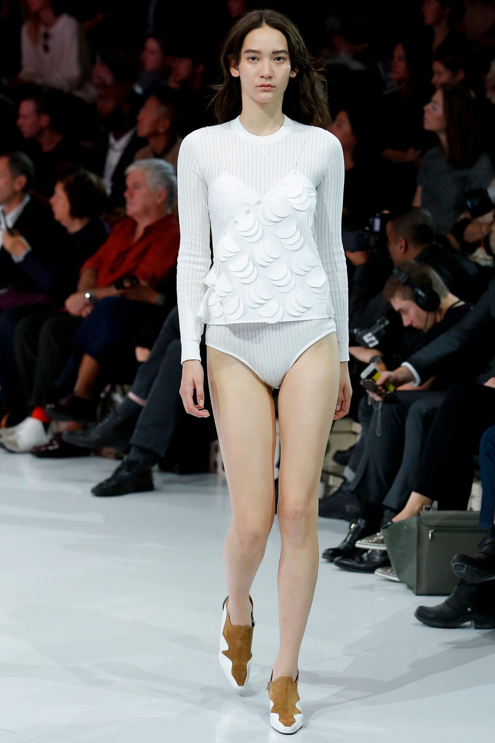Courrèges S/S 16 Look 154