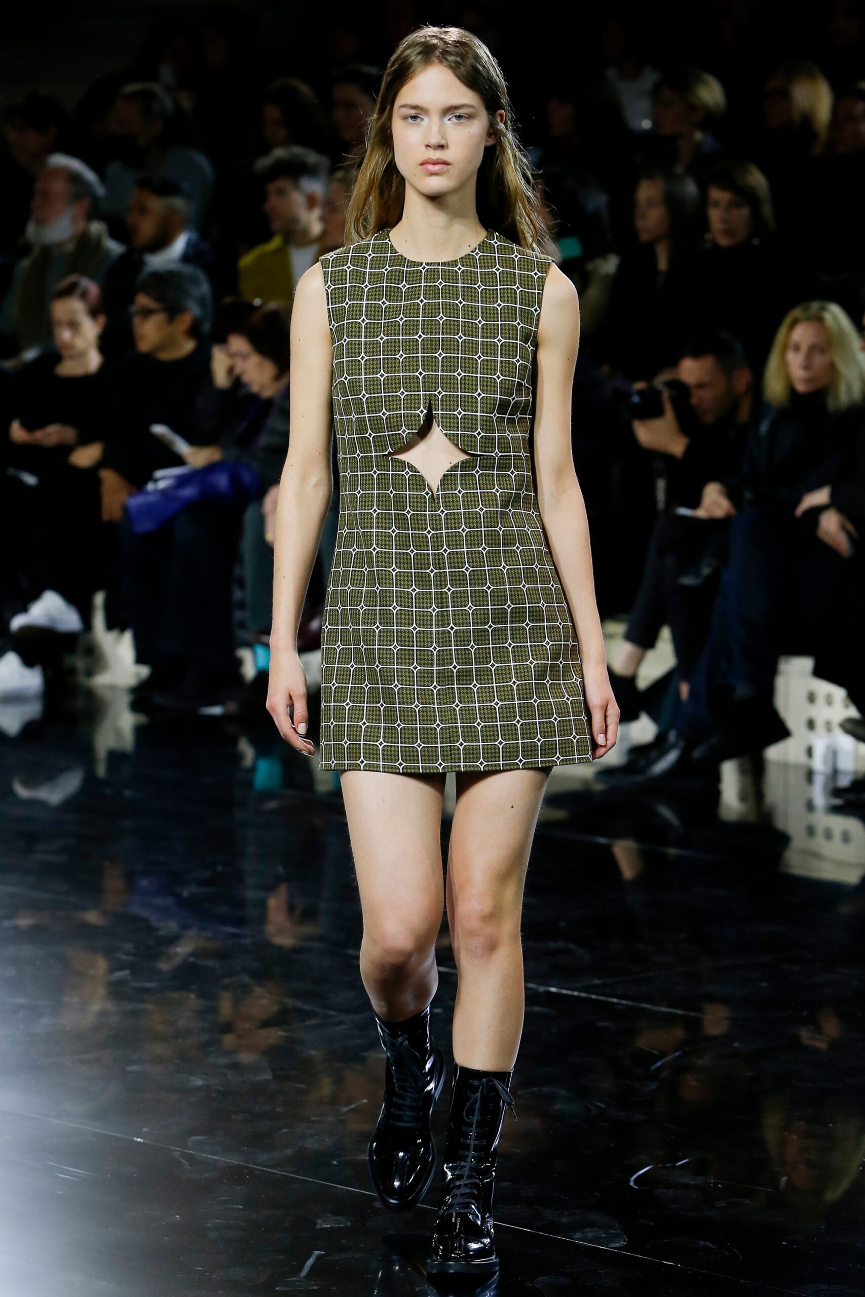 Courrèges F/W 16 Look 164