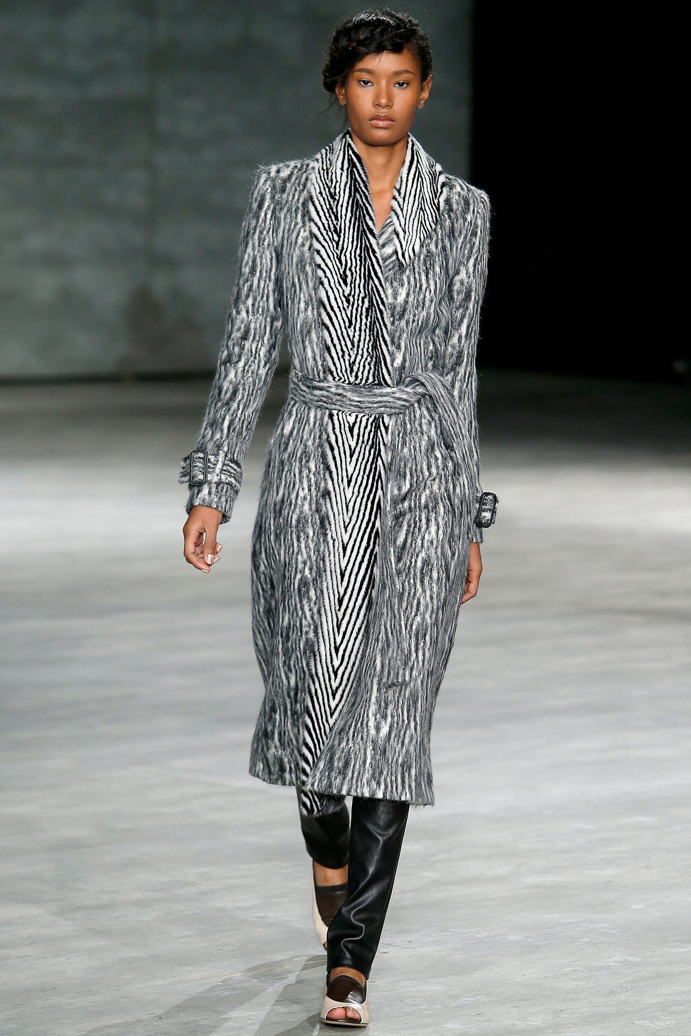 Creatures of the Wind Fall 2014 Ready-to-Wear
