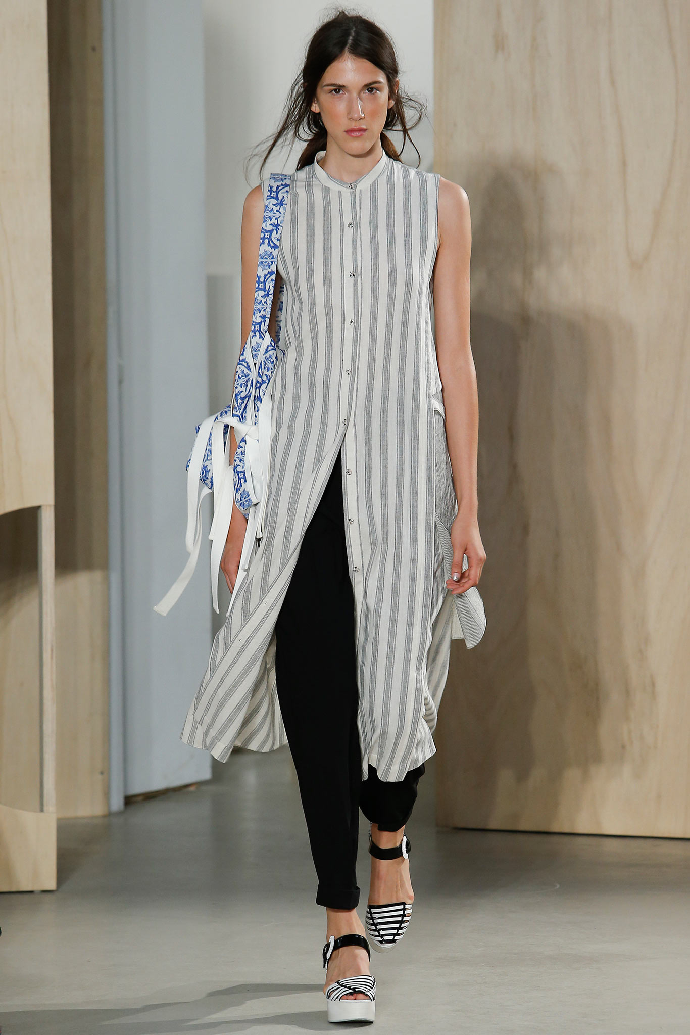 Creatures of the Wind S/S 15 Look 16