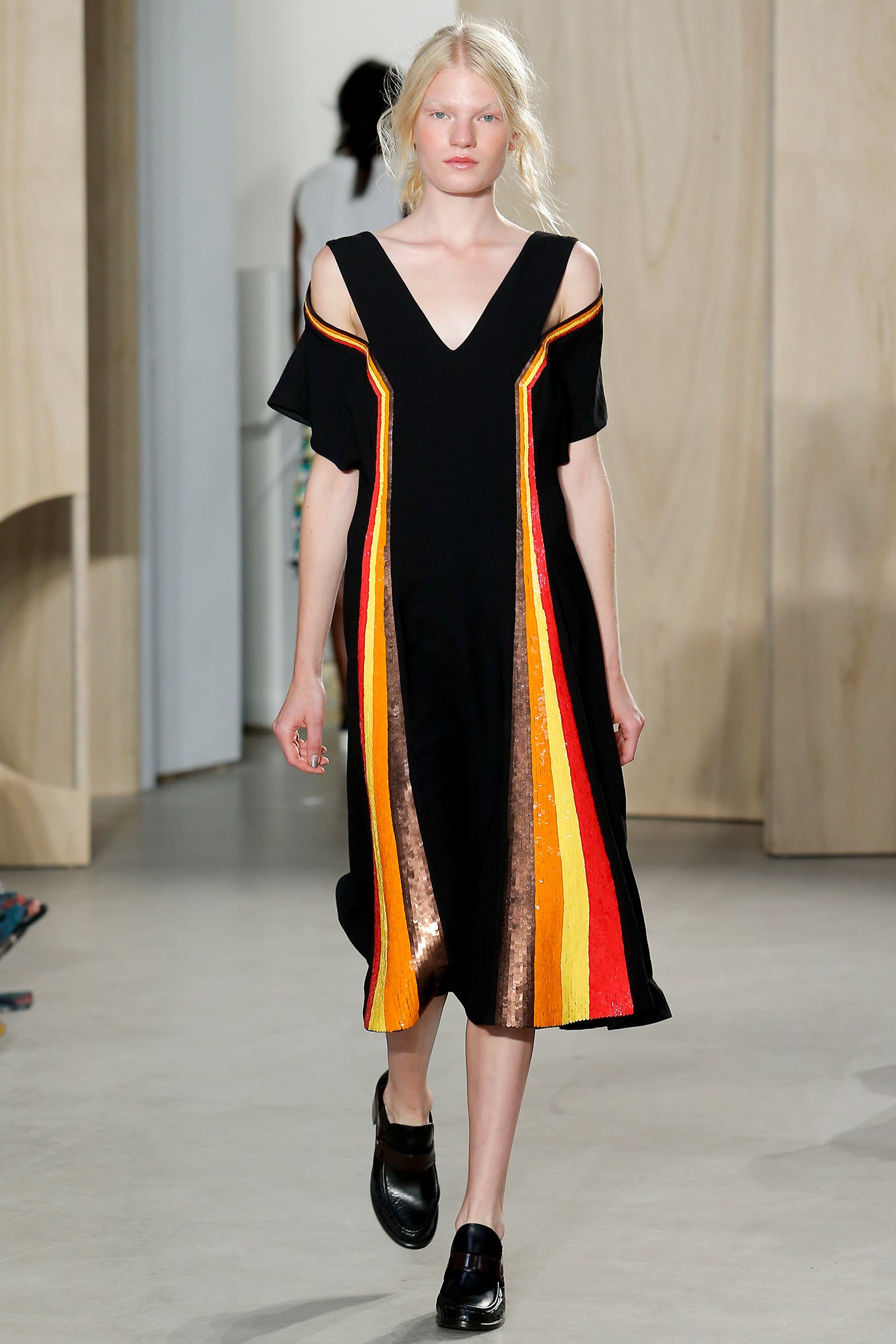 Creatures of the Wind S/S 15 Look 86