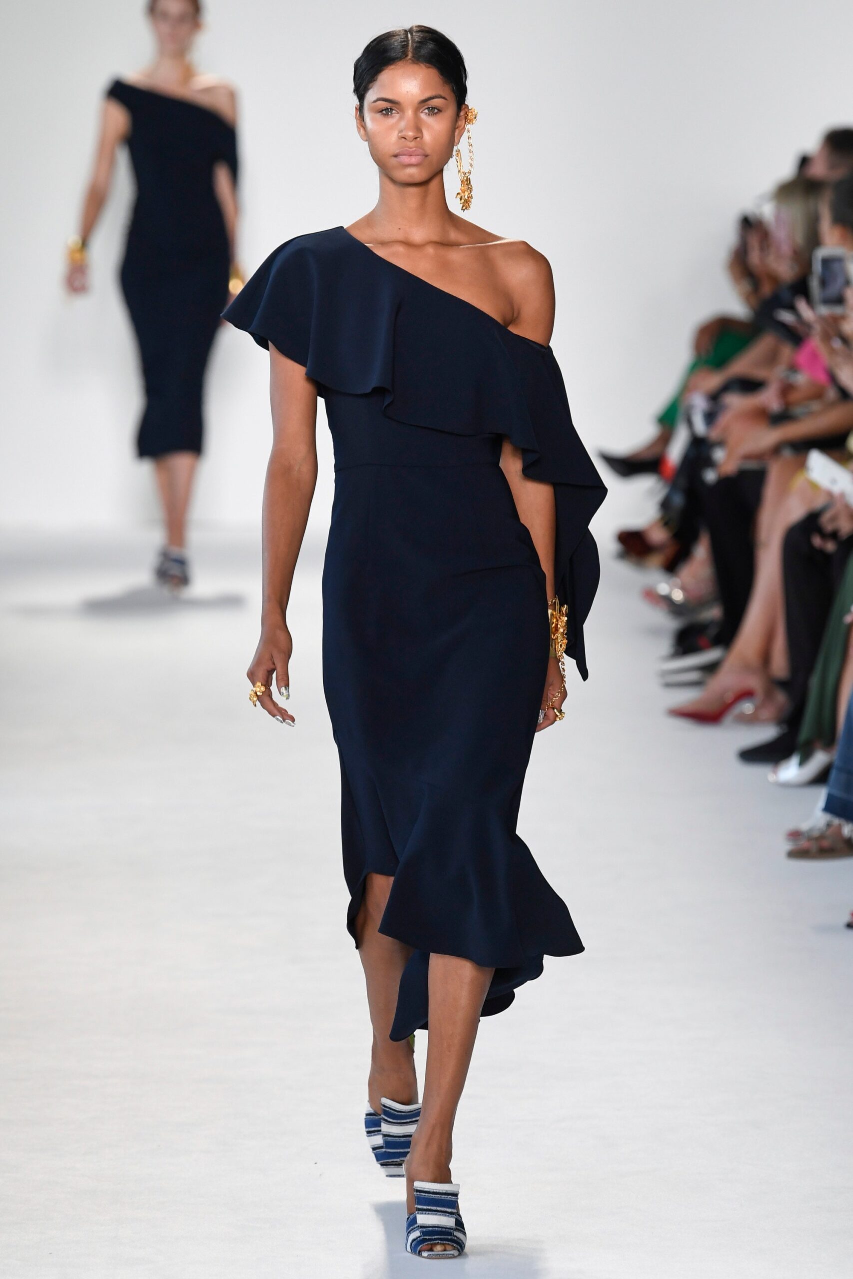 Christian Siriano S/S 18 Look 59