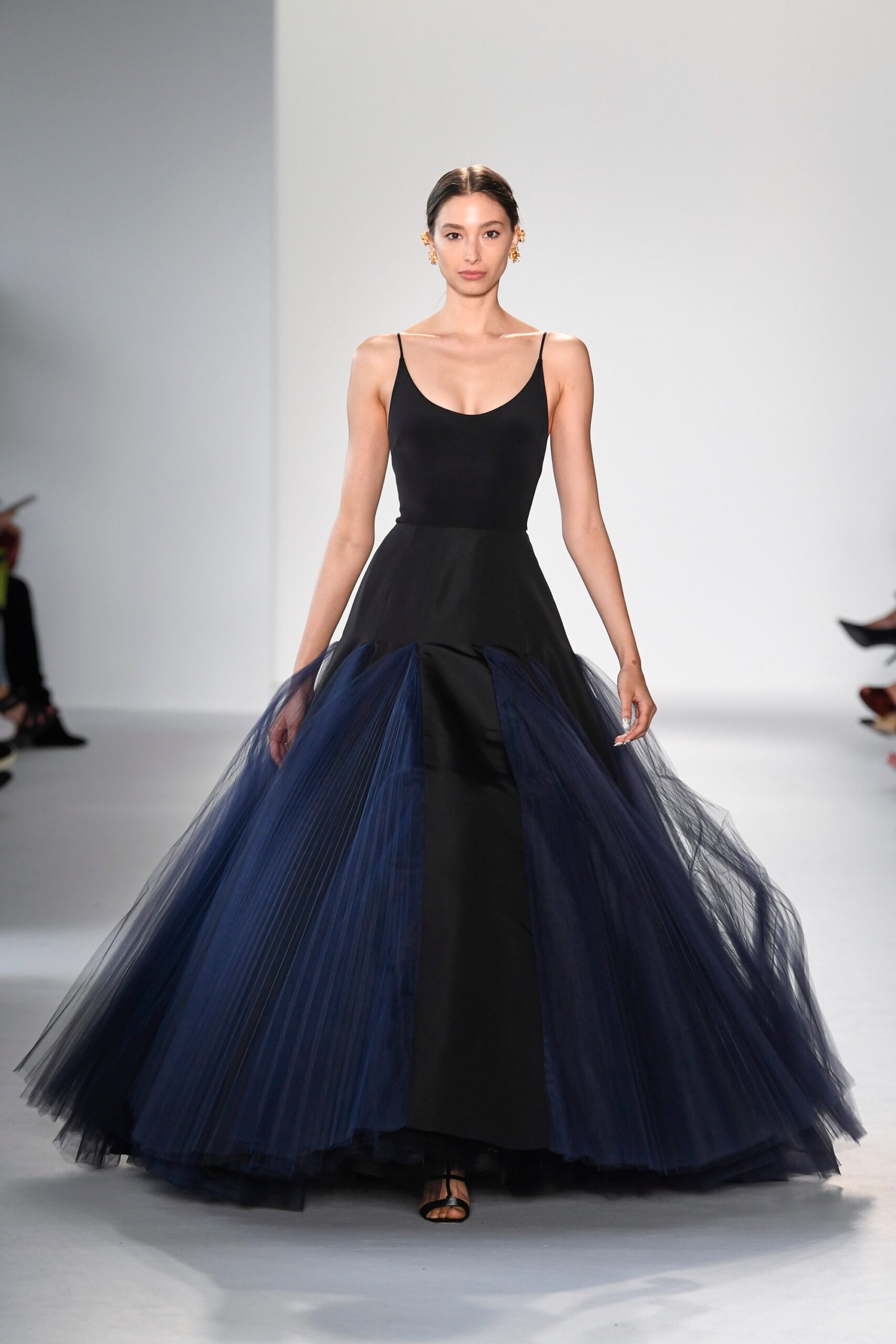 Christian Siriano S/S 18 Look 152