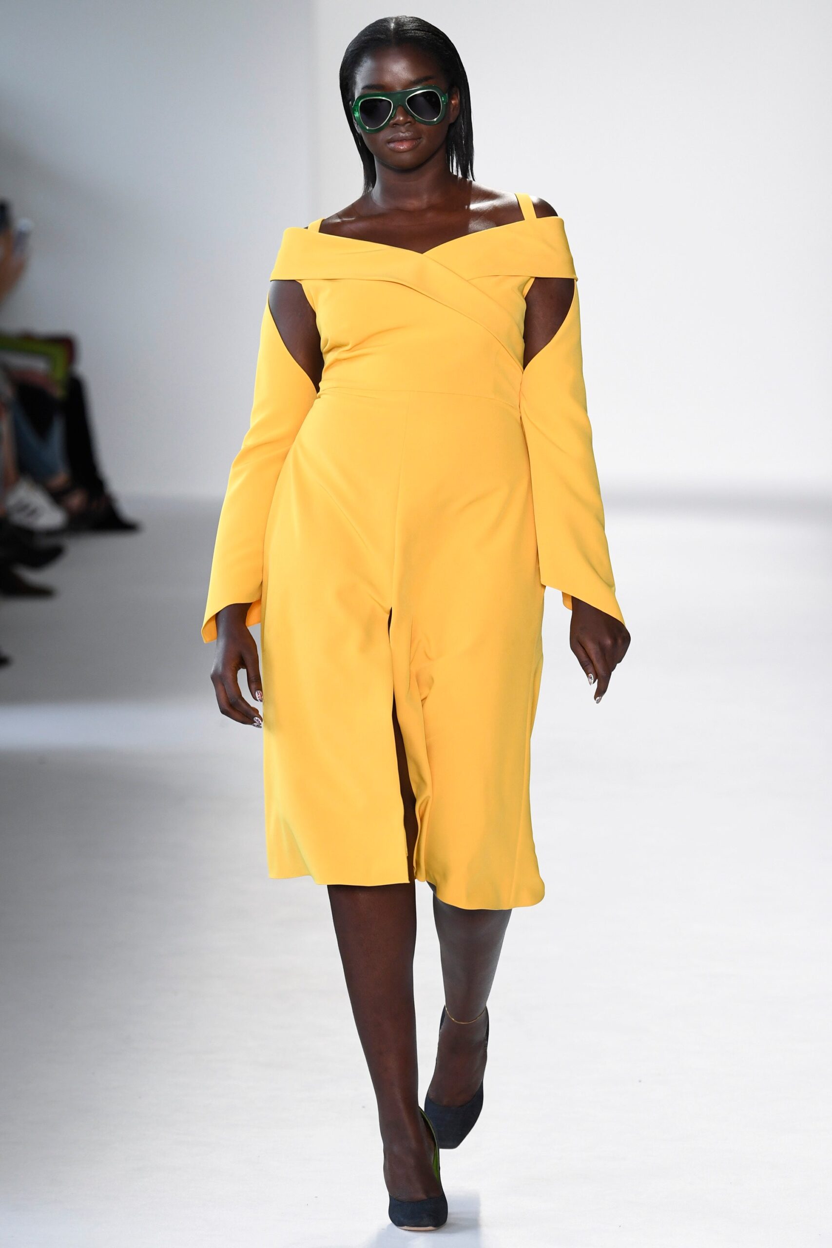 Christian Siriano S/S 18 Look 245