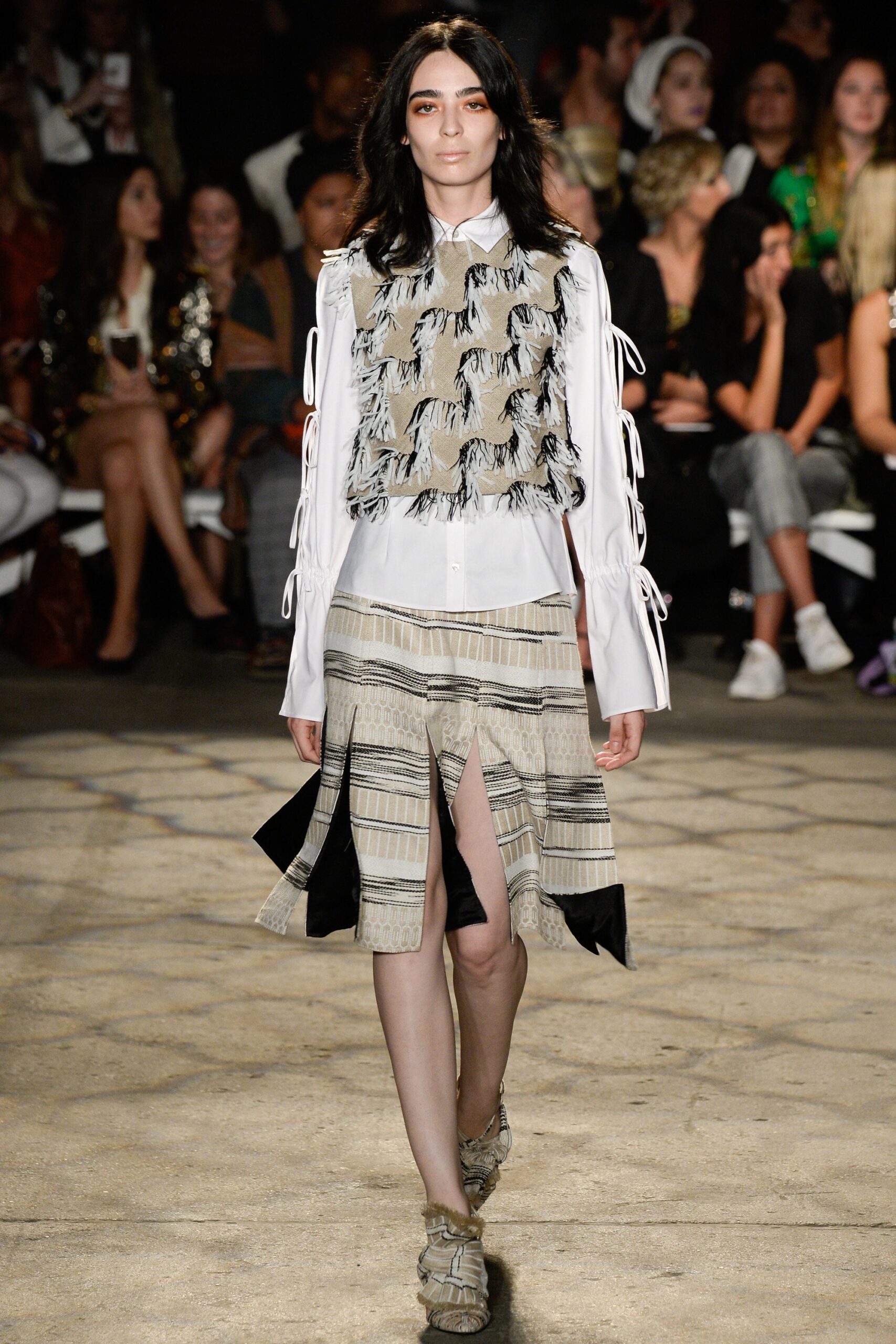 Christian Siriano S/S 16 Look 304