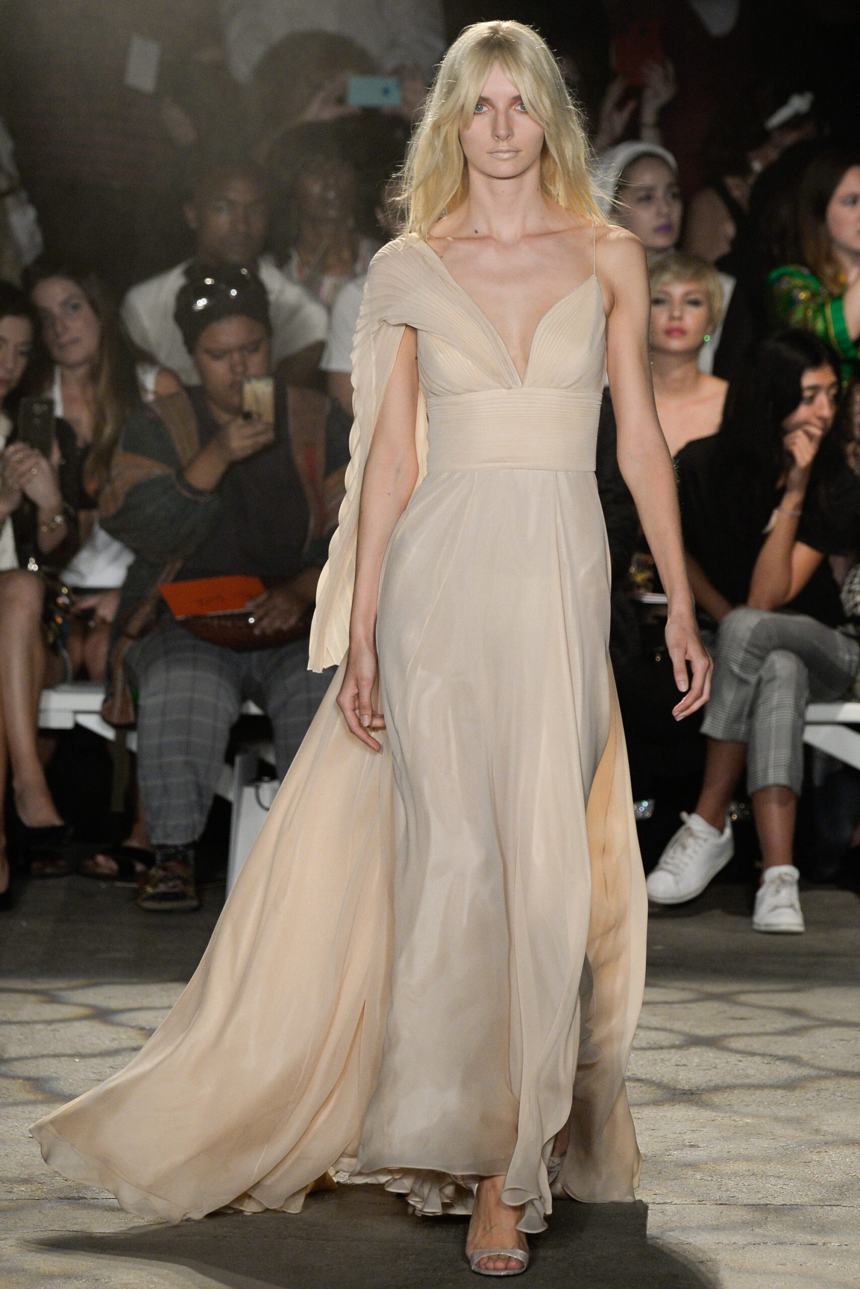 Christian Siriano S/S 16 Look 475