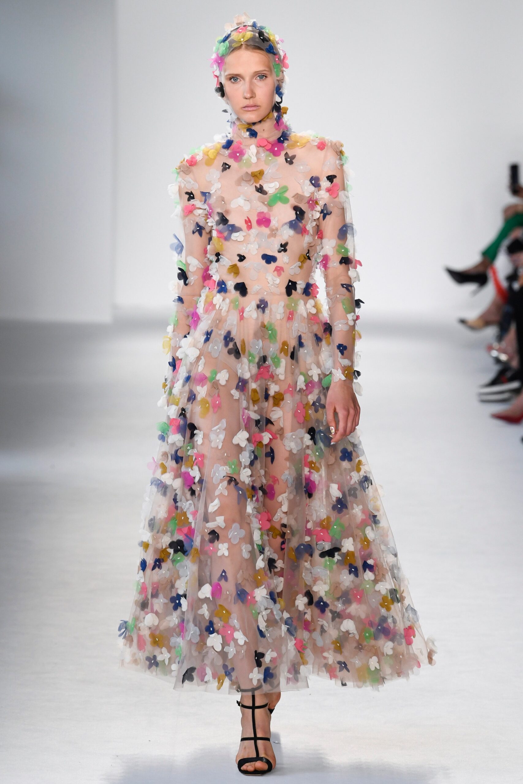 Christian Siriano S/S 18 Look 674