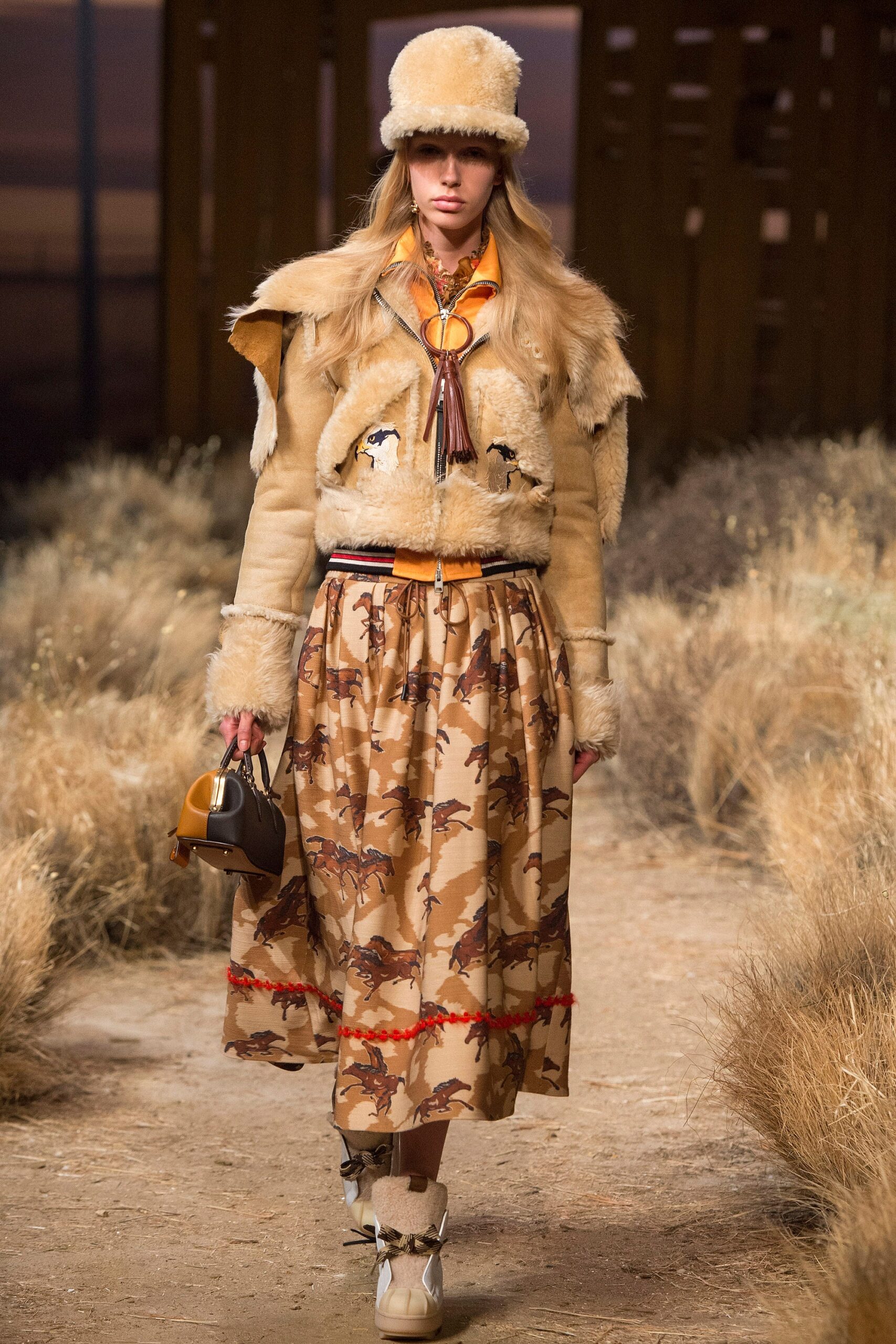 Coach F/W 17 Look 4