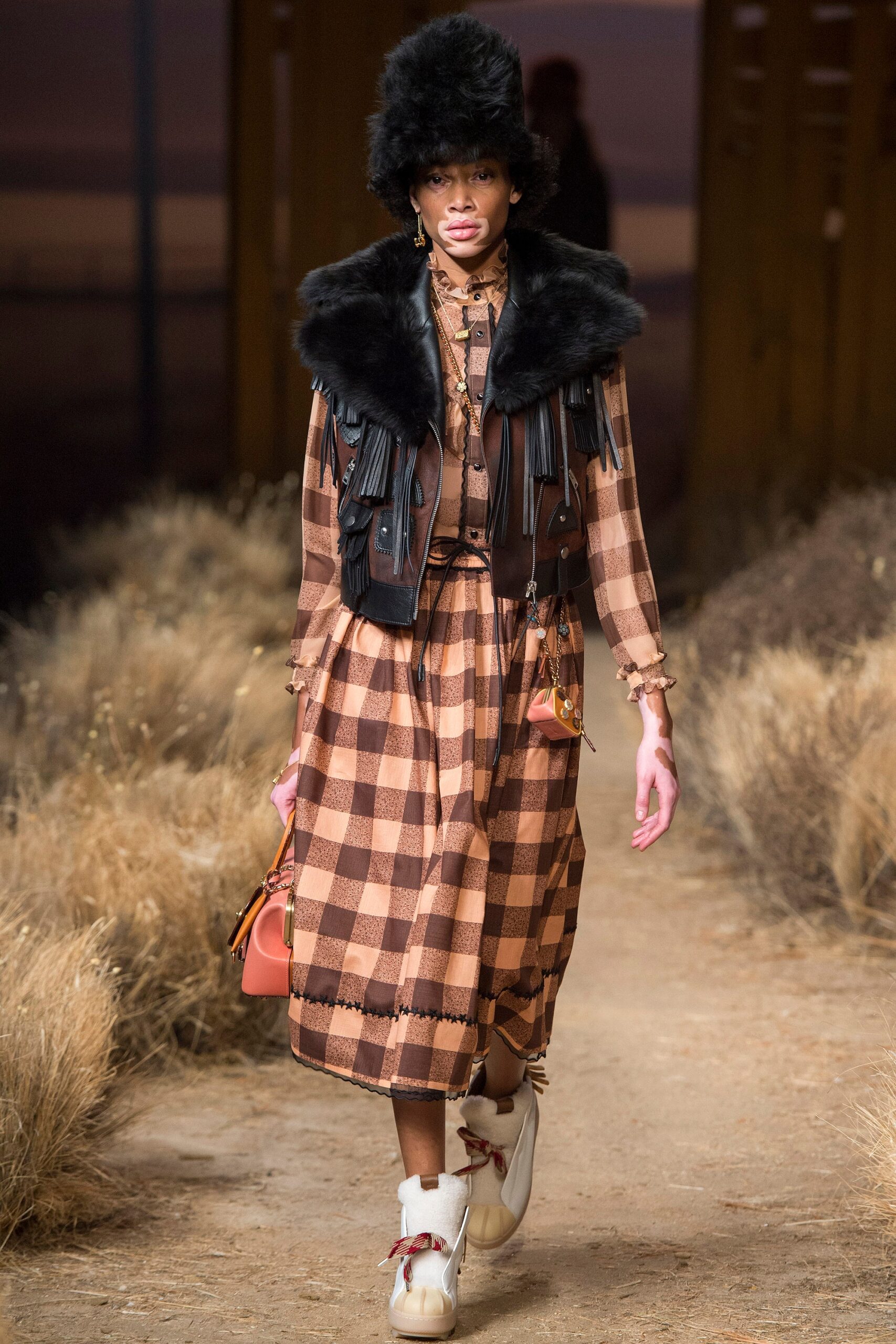 Coach F/W 17 Look 117