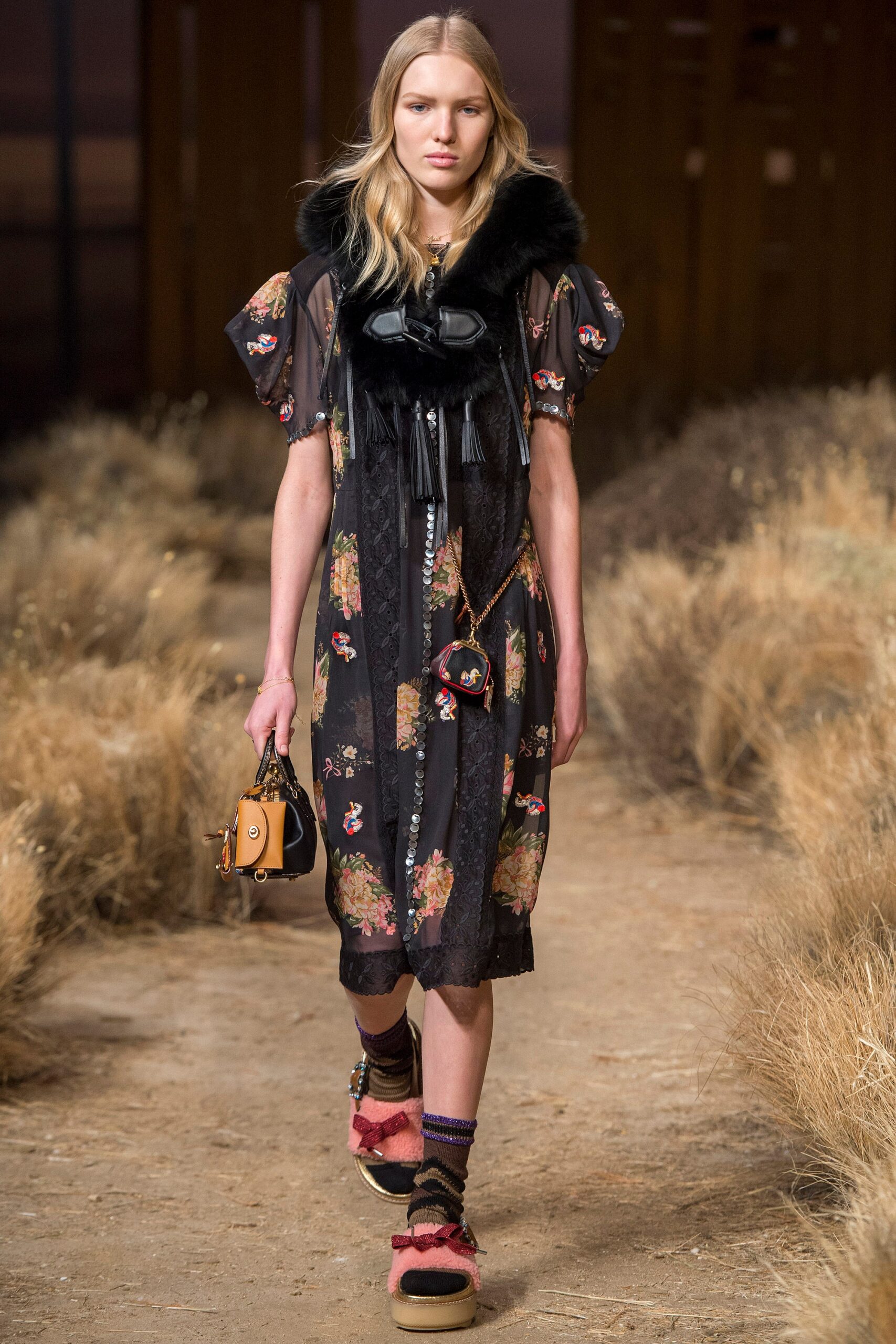 Coach F/W 17 Look 448