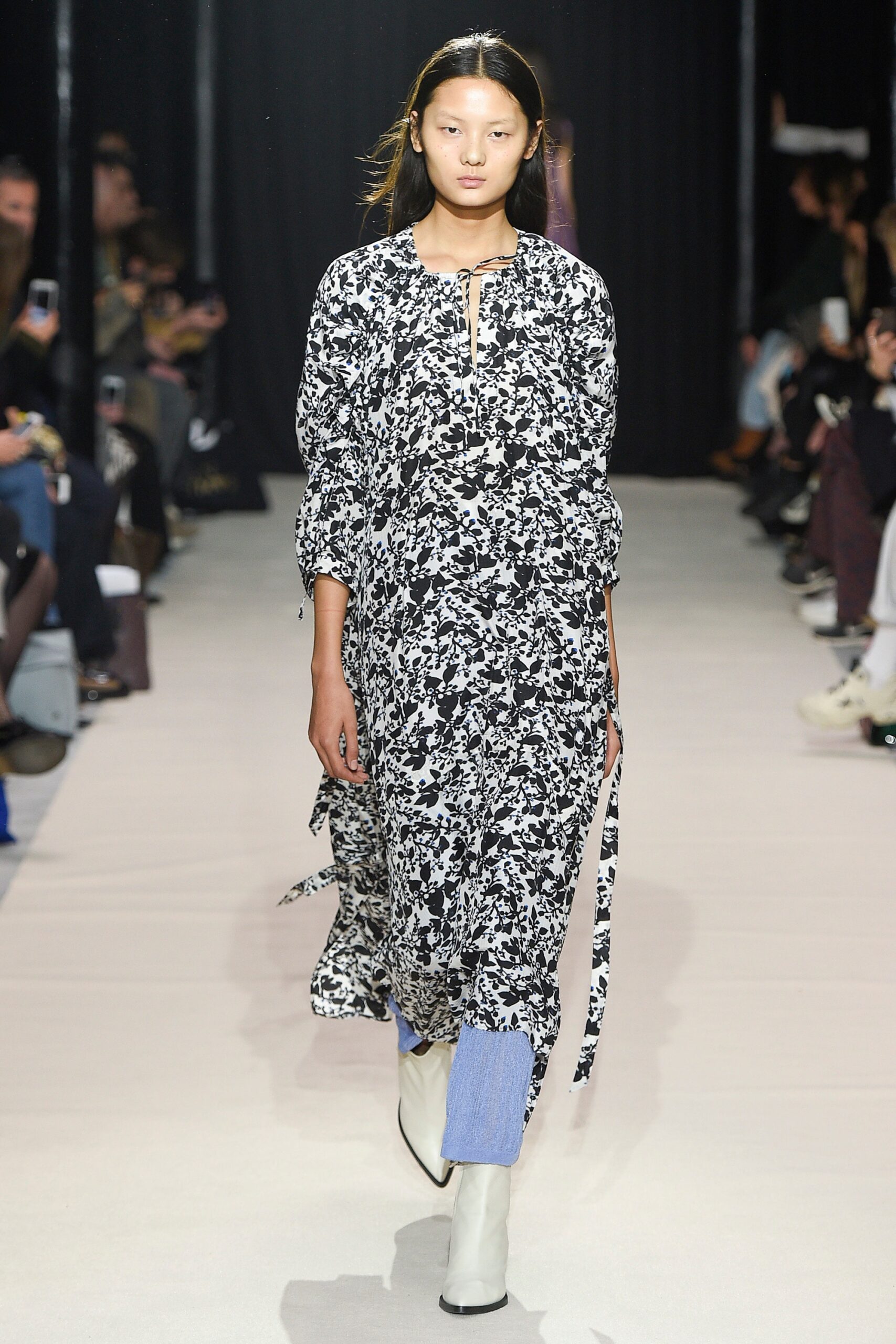Christian Wijnants F/W 17 Look 205