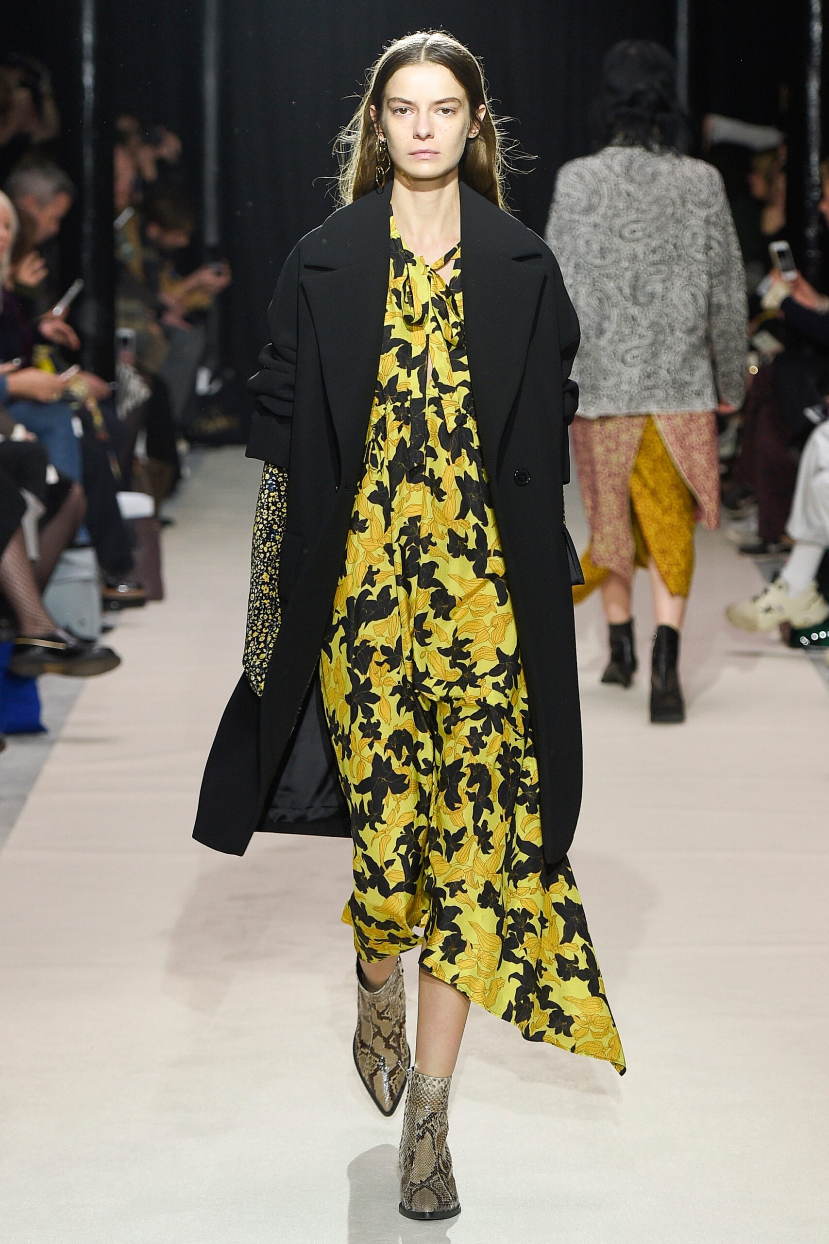 Christian Wijnants F/W 17 Look 359