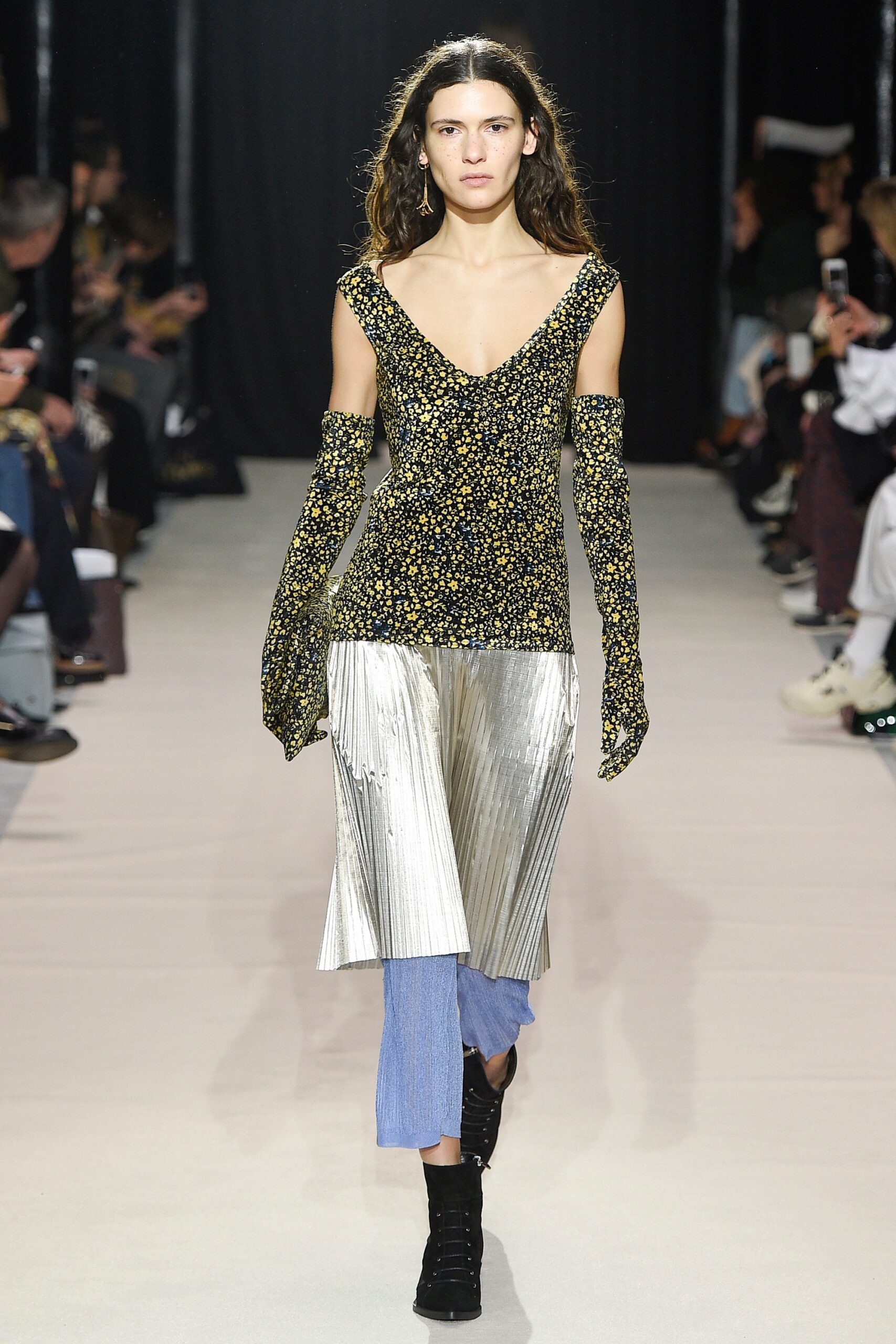 Christian Wijnants F/W 17 Look 366