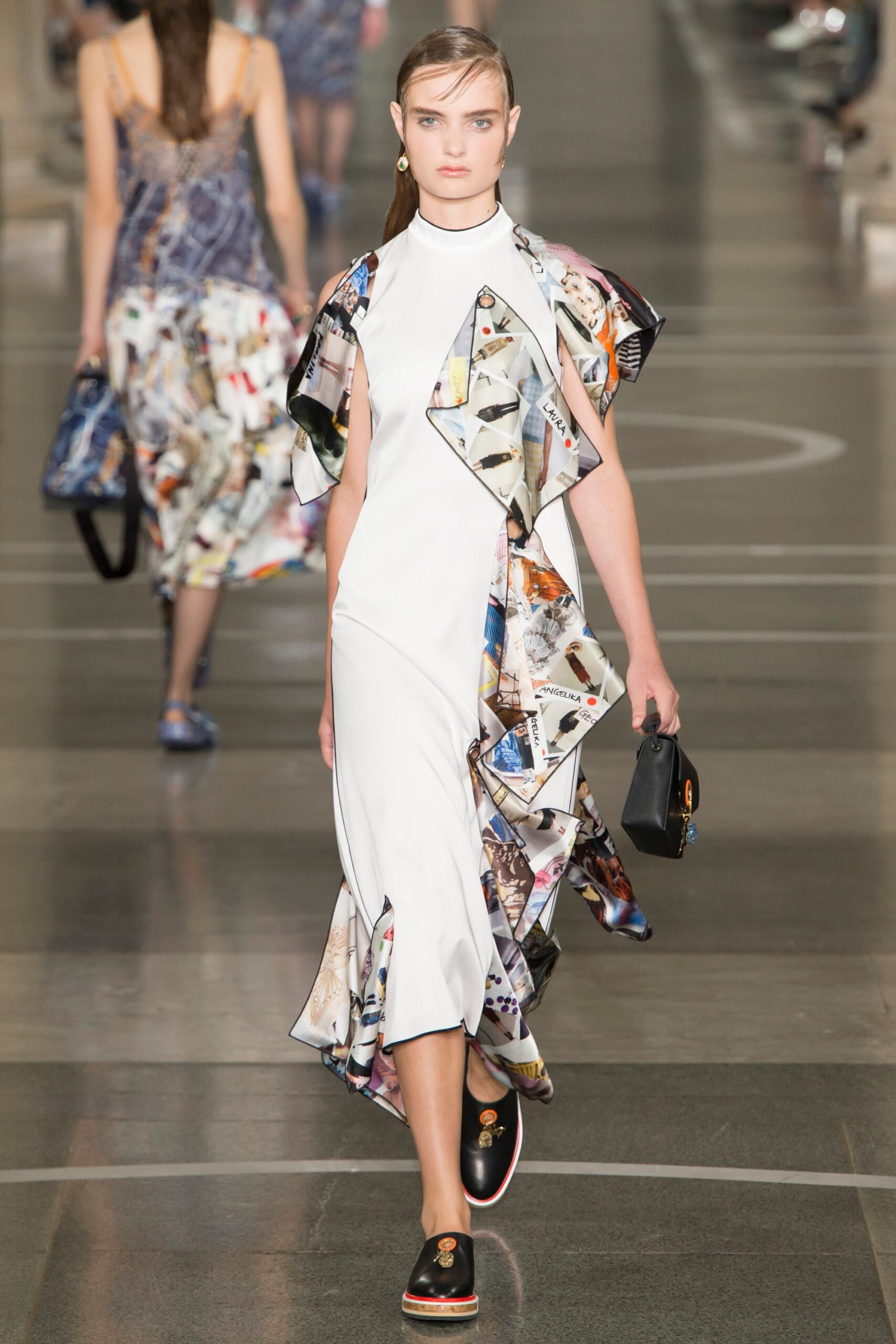 Christopher Kane S/S 17 Look 227