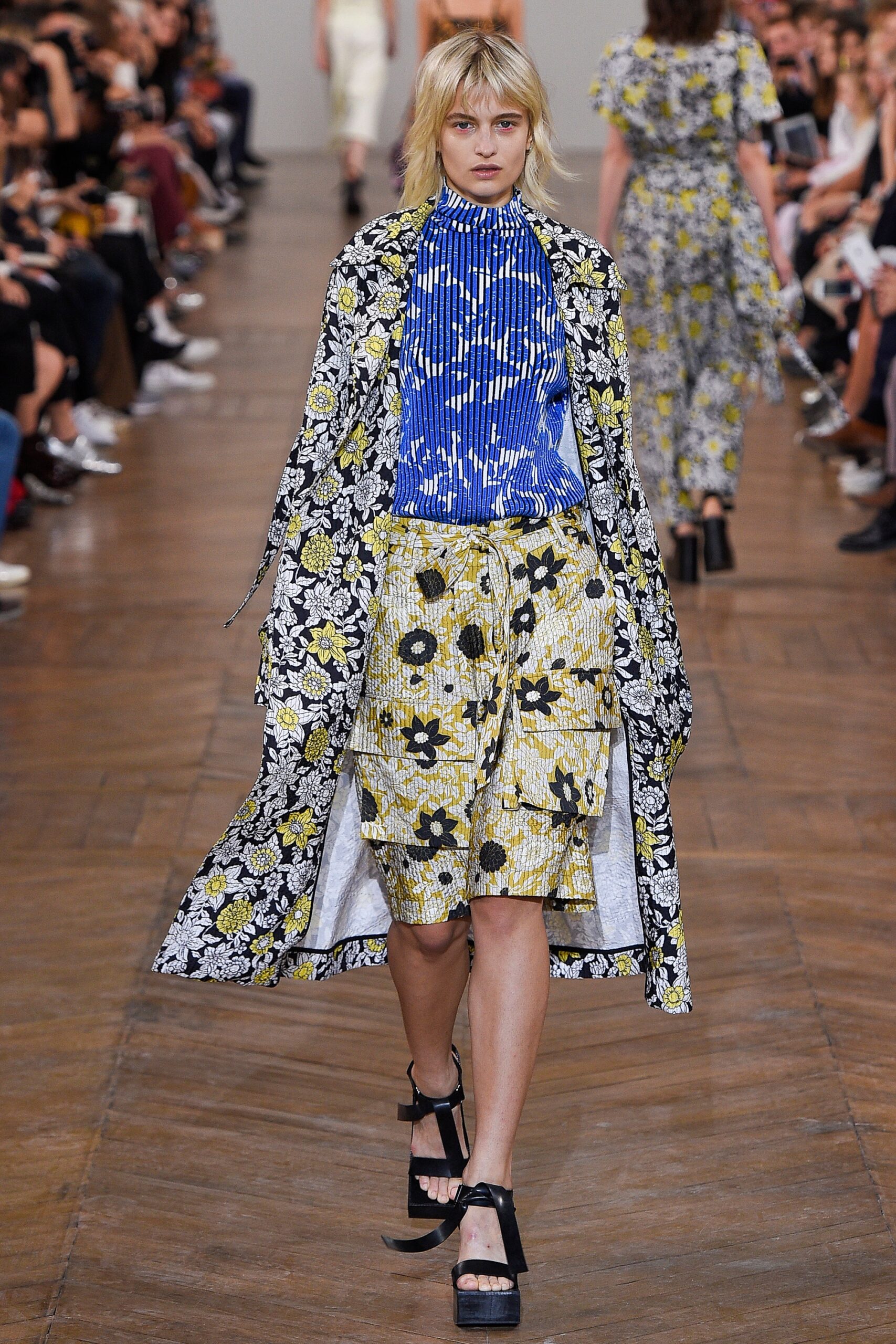 Christian Wijnants S/S 17 Look 226