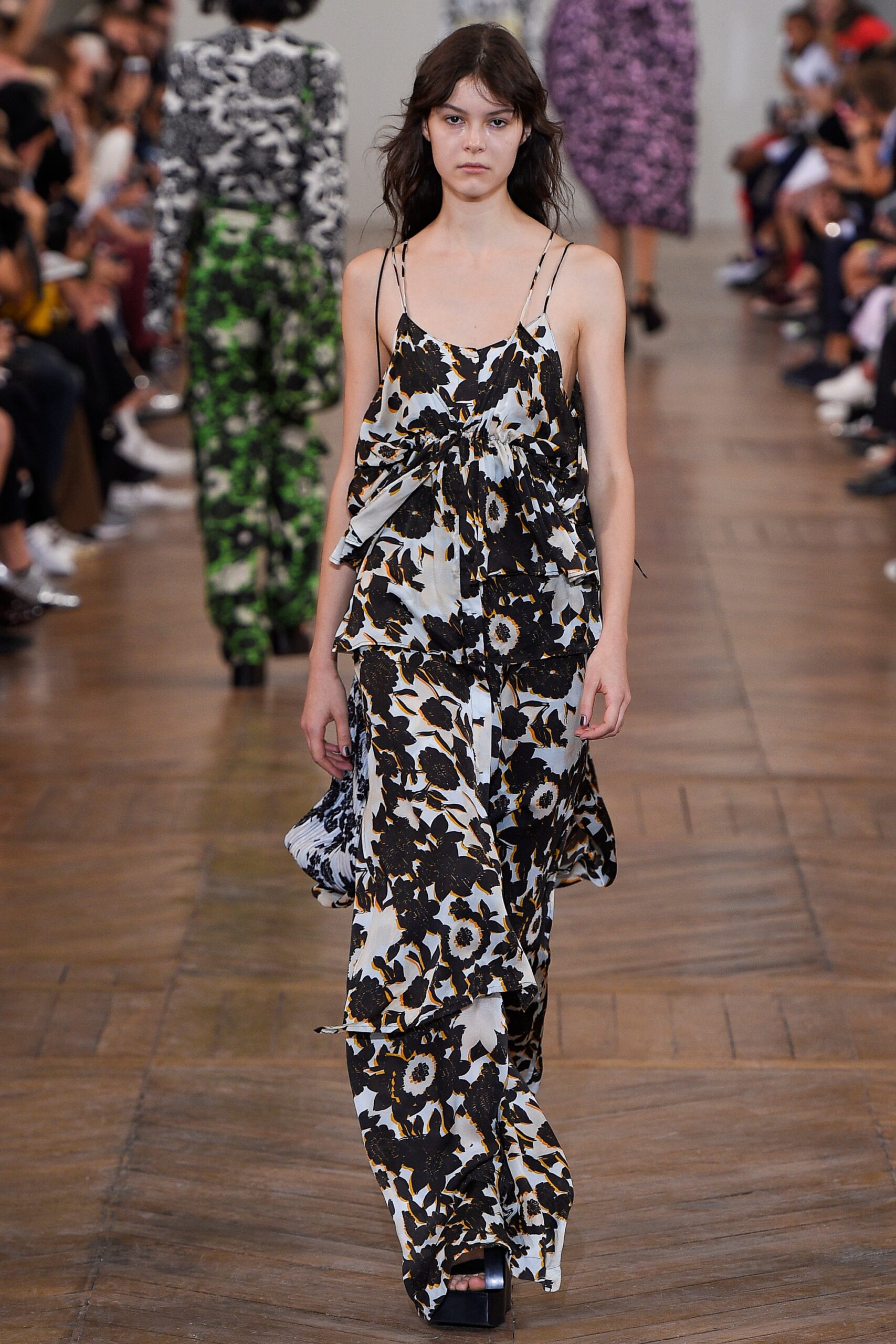 Christian Wijnants S/S 17 Look 345