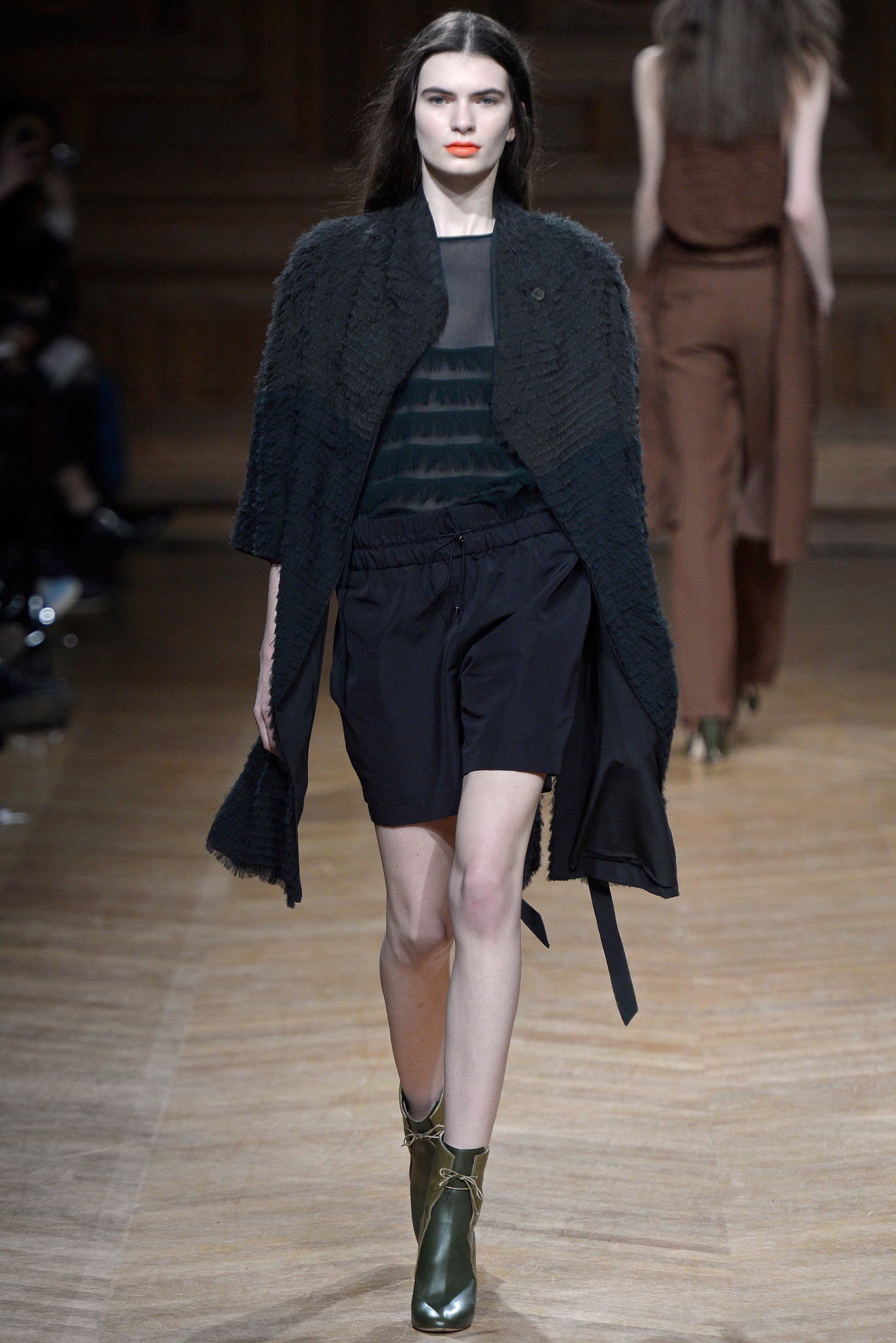 Christian Wijnants F/W 13 Look 138