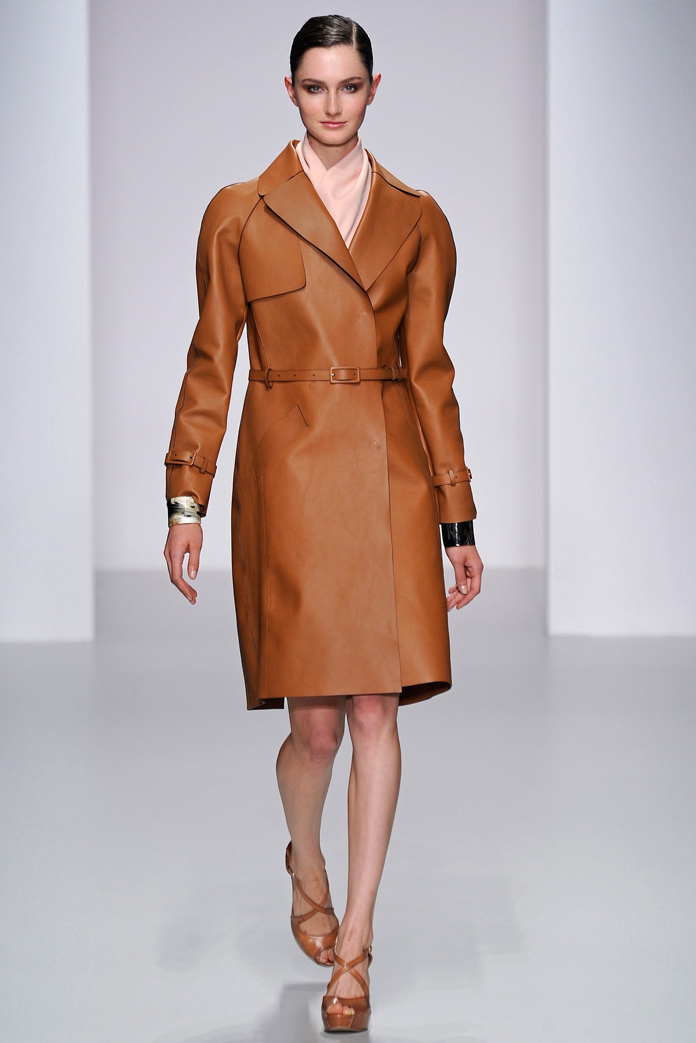 Daks Spring 2014 Ready-to-Wear