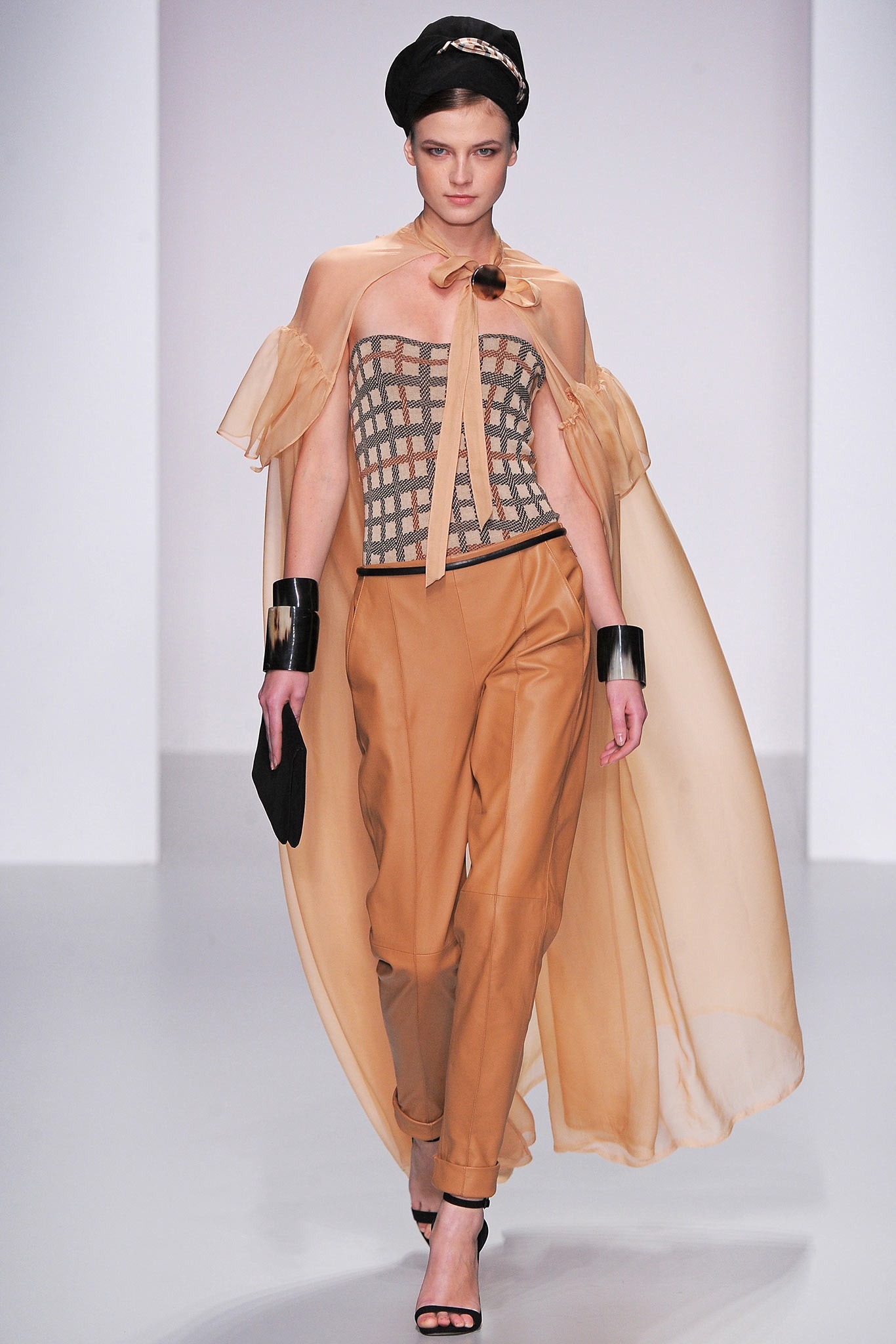 Daks S/S 14 Look 12