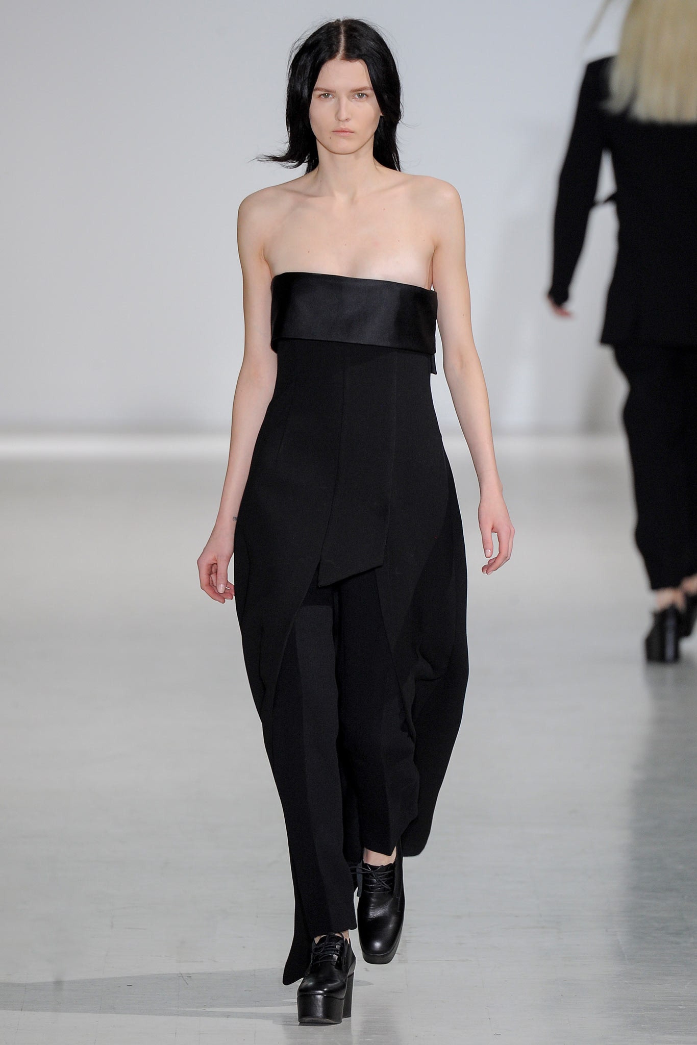 Costume National F/W 14 Look 128