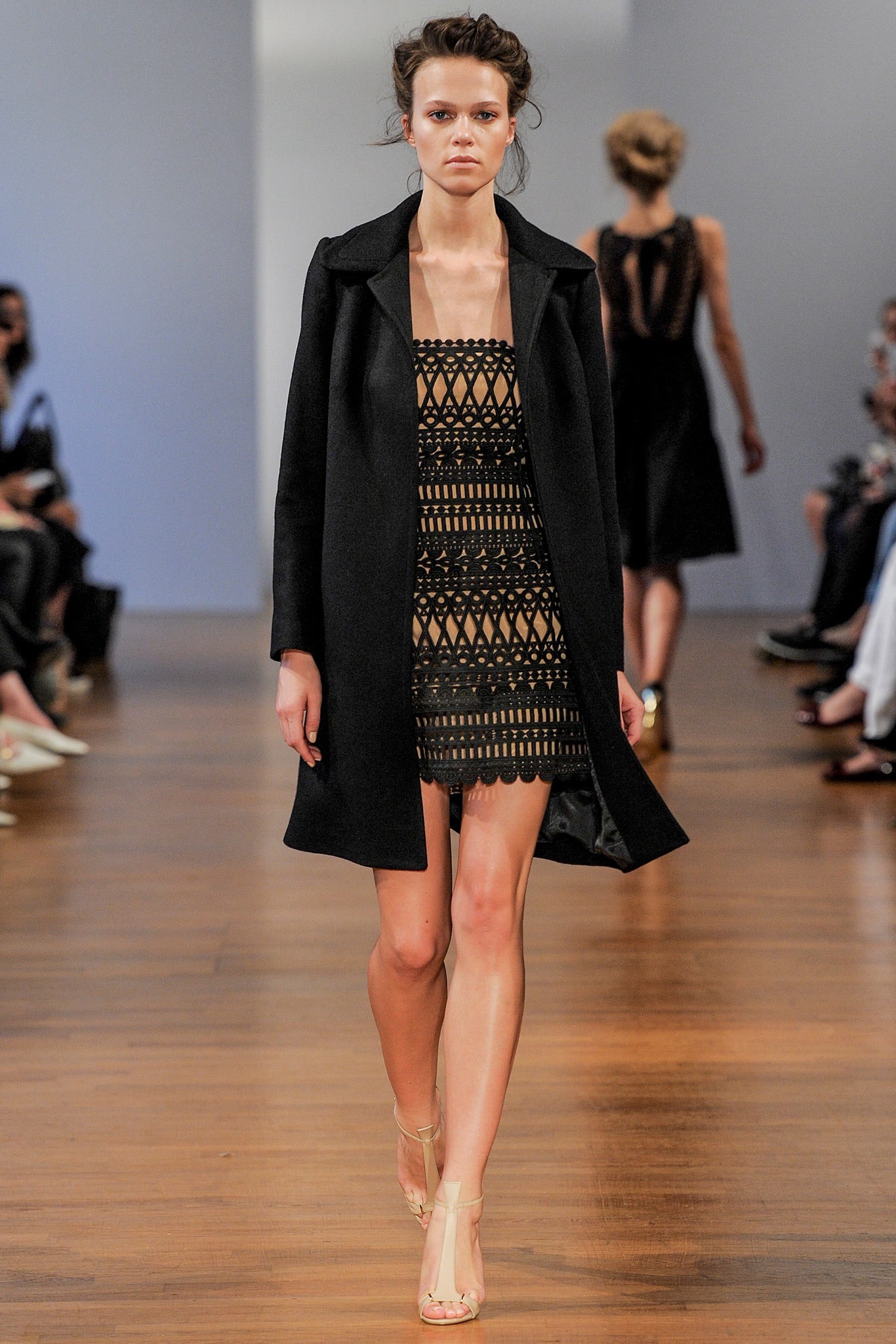 Collette Dinnigan S/S 14 Look 103