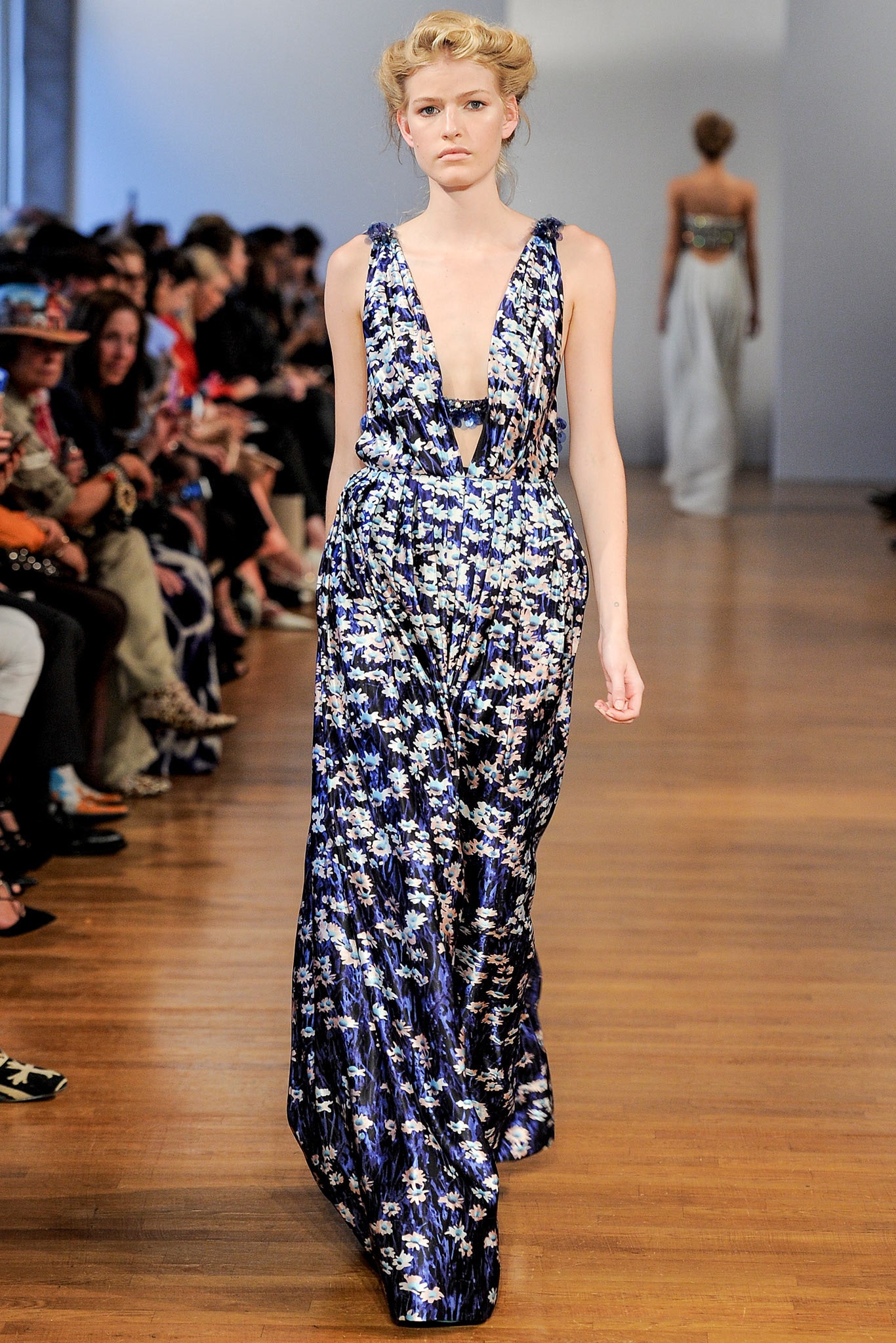 Collette Dinnigan S/S 14 Look 313