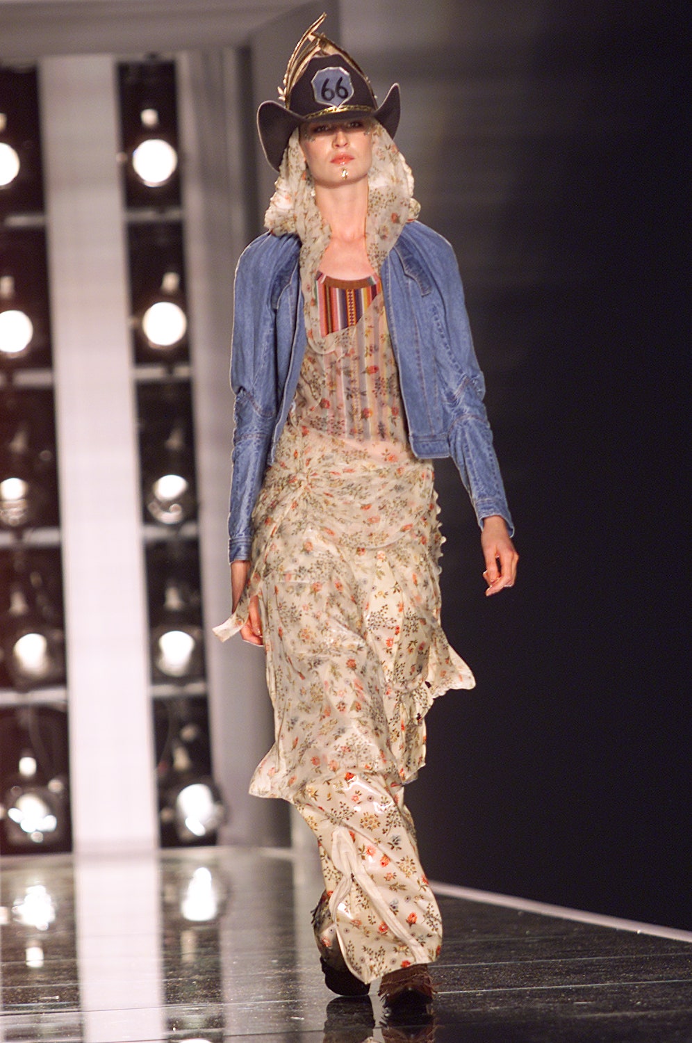 Christian Dior S/S 02 Look 291