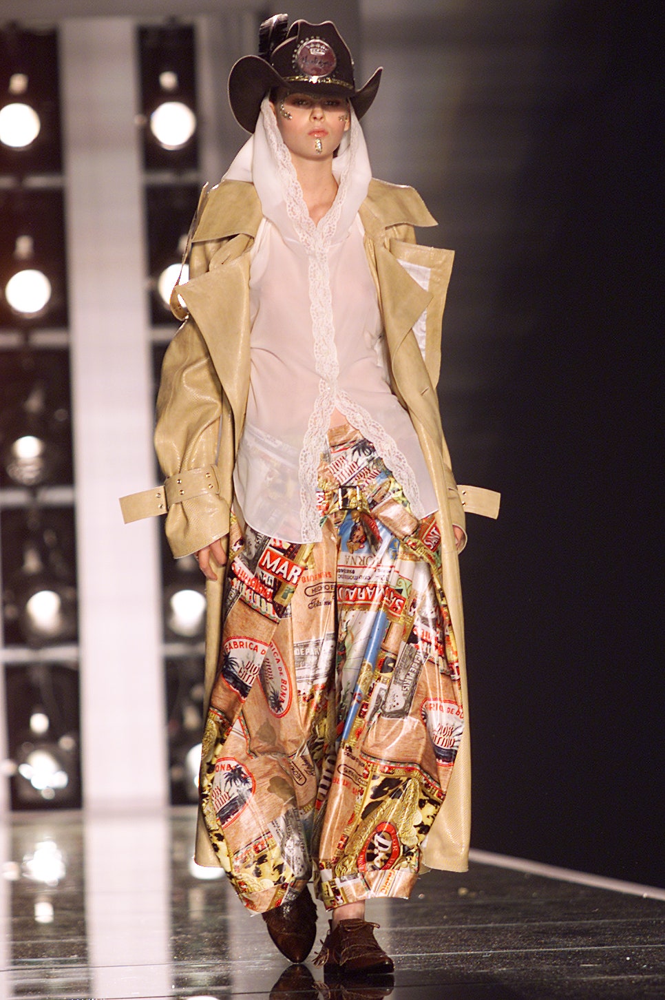 Christian Dior S/S 02 Look 317