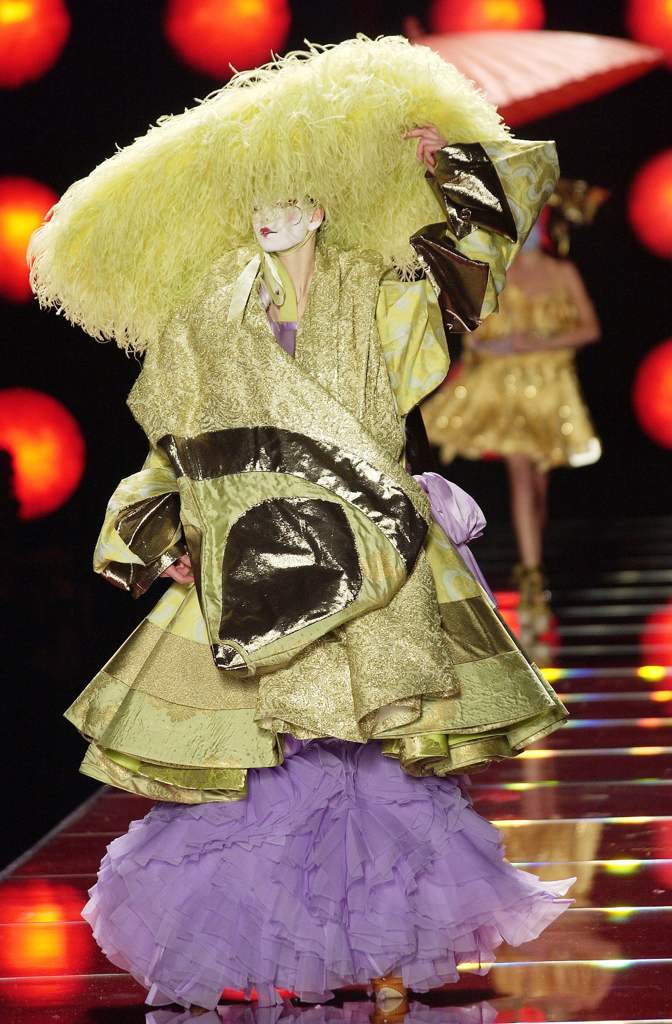 Christian Dior S/S 03 Couture Look 87