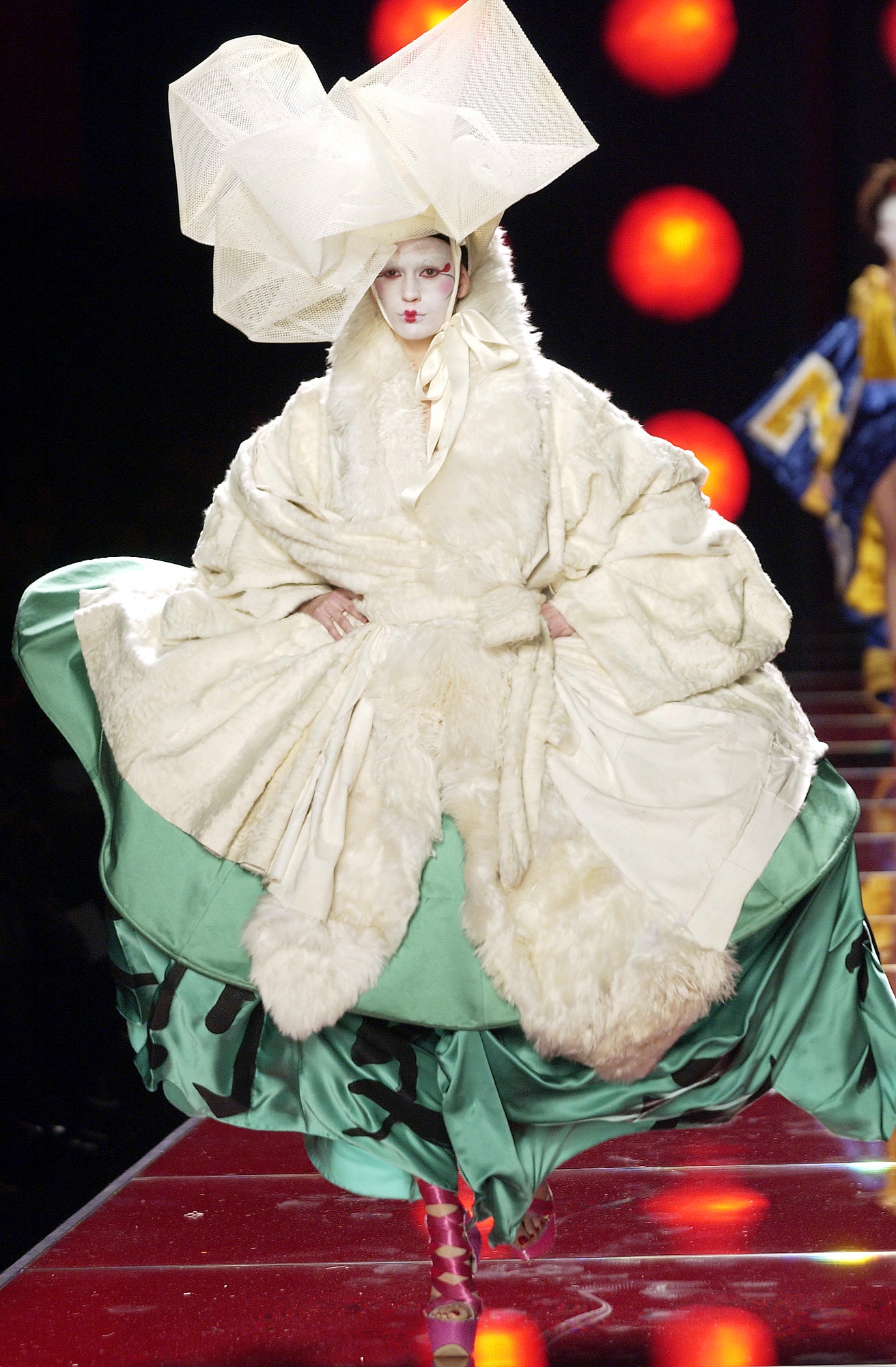 Christian Dior S/S 03 Couture Look 127
