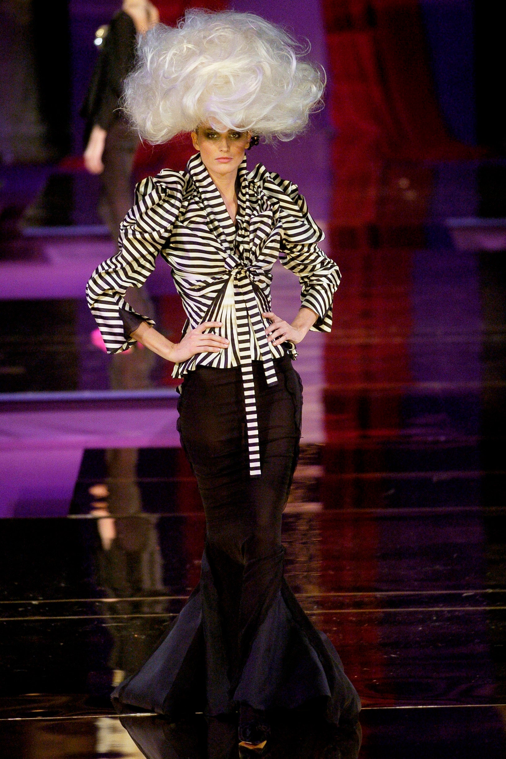 Christian Lacroix F/W 04 Couture Look 193