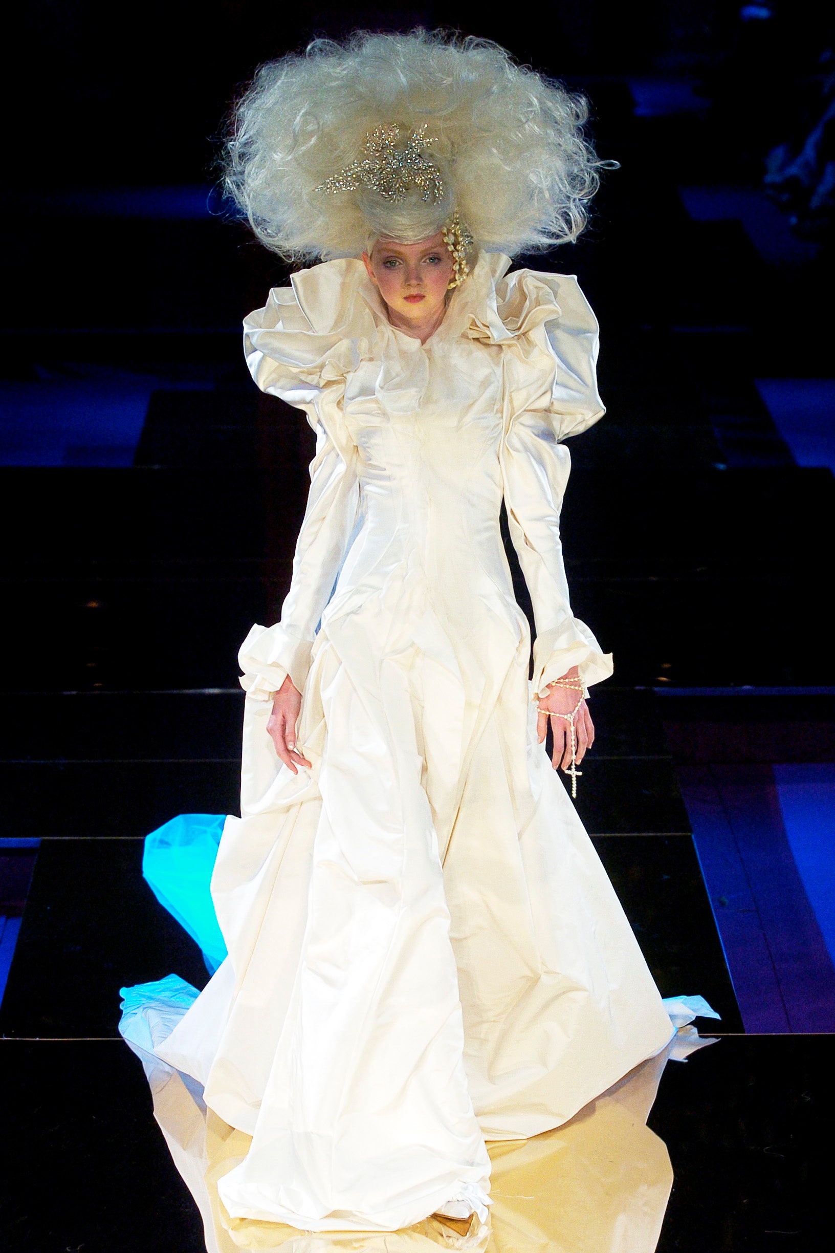 Christian Lacroix F/W 04 Couture Look 263