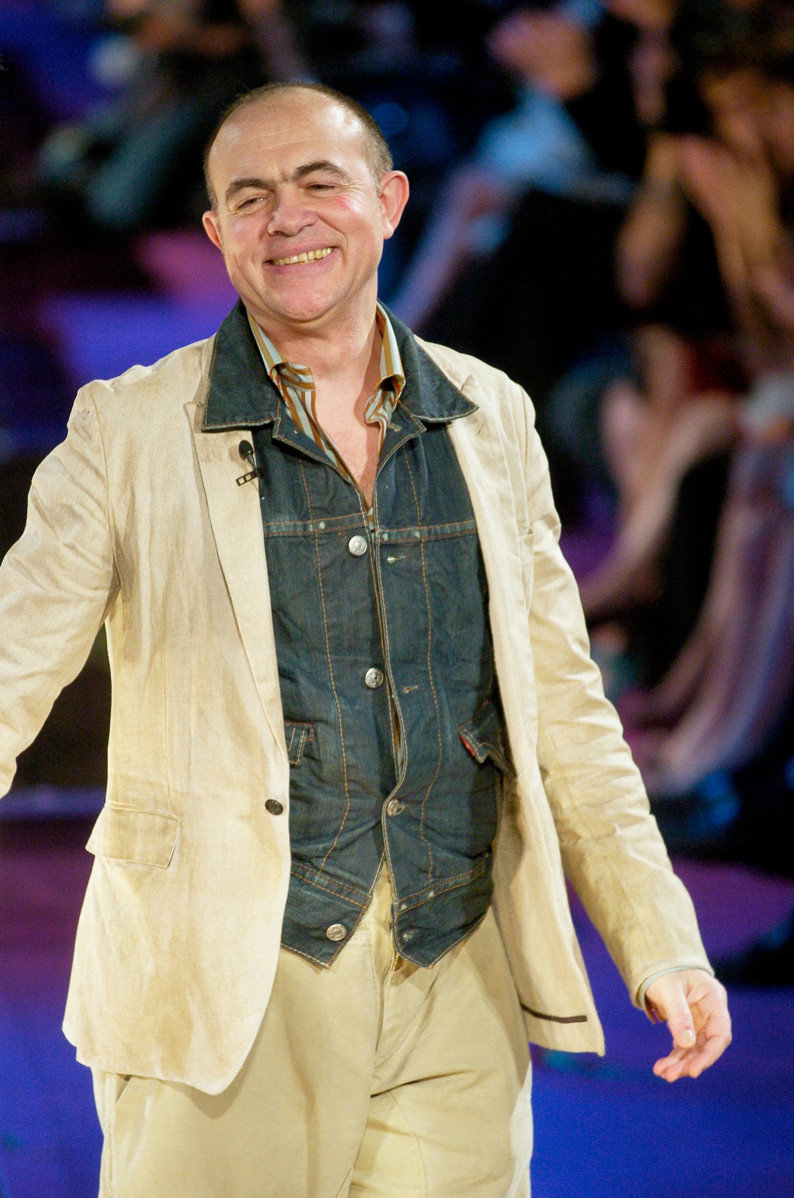 Christian Lacroix F/W 04 Couture Look 268