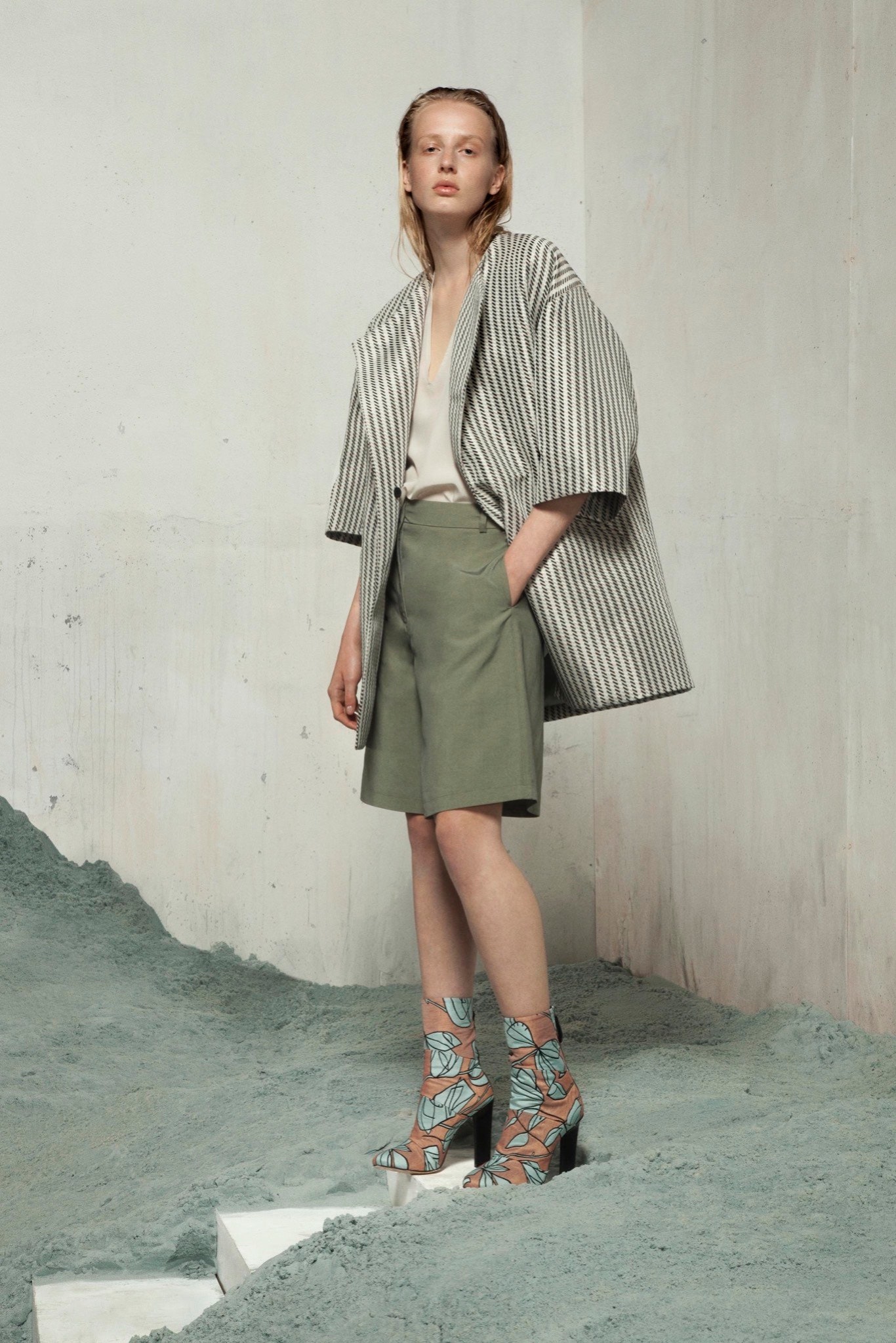 Christian Wijnants Resort 16 Look 81