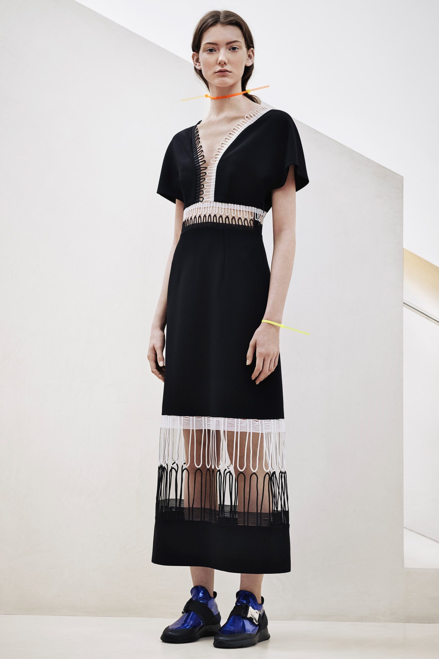 Christopher Kane F/W 16 Look 12