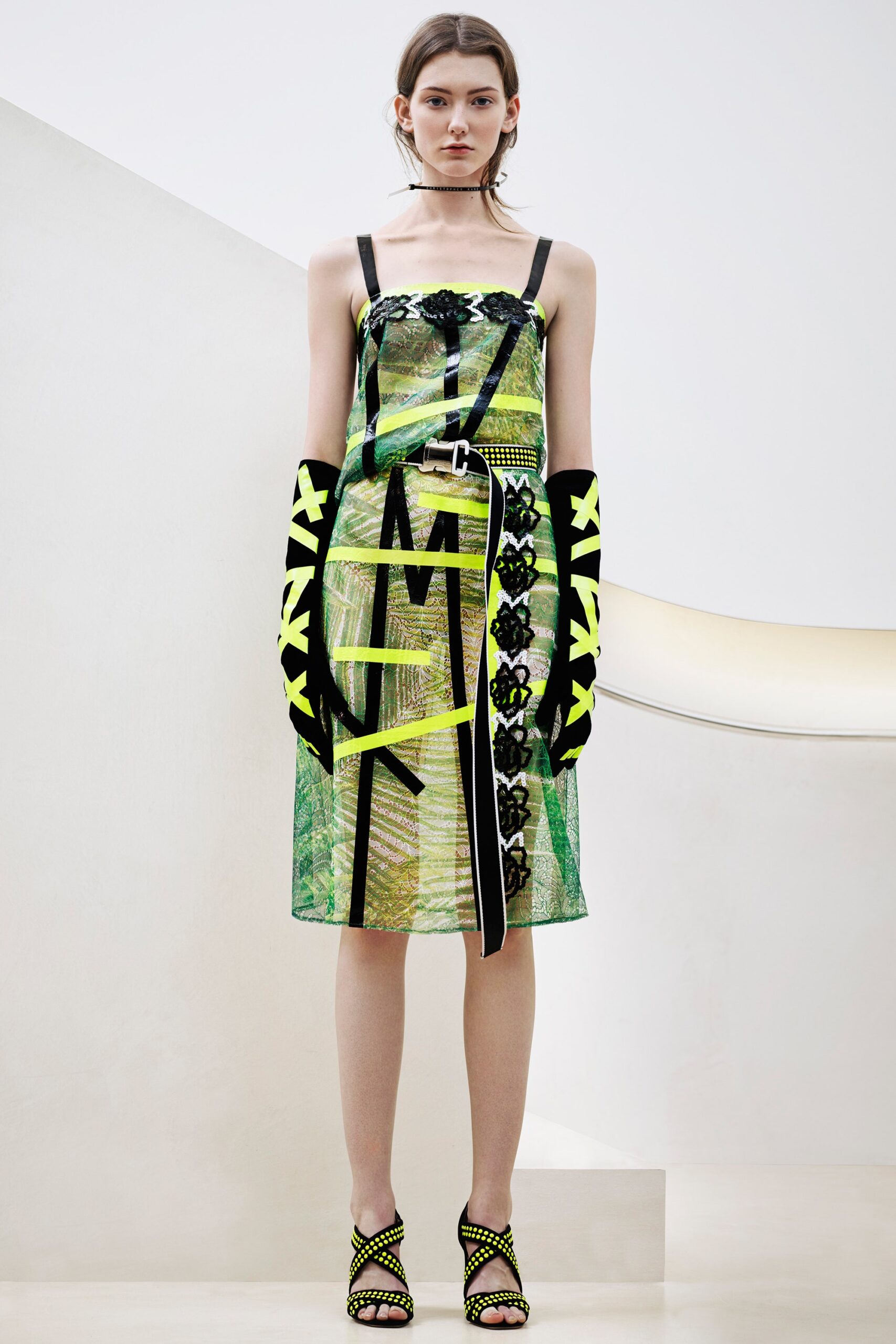 Christopher Kane F/W 16 Look 241