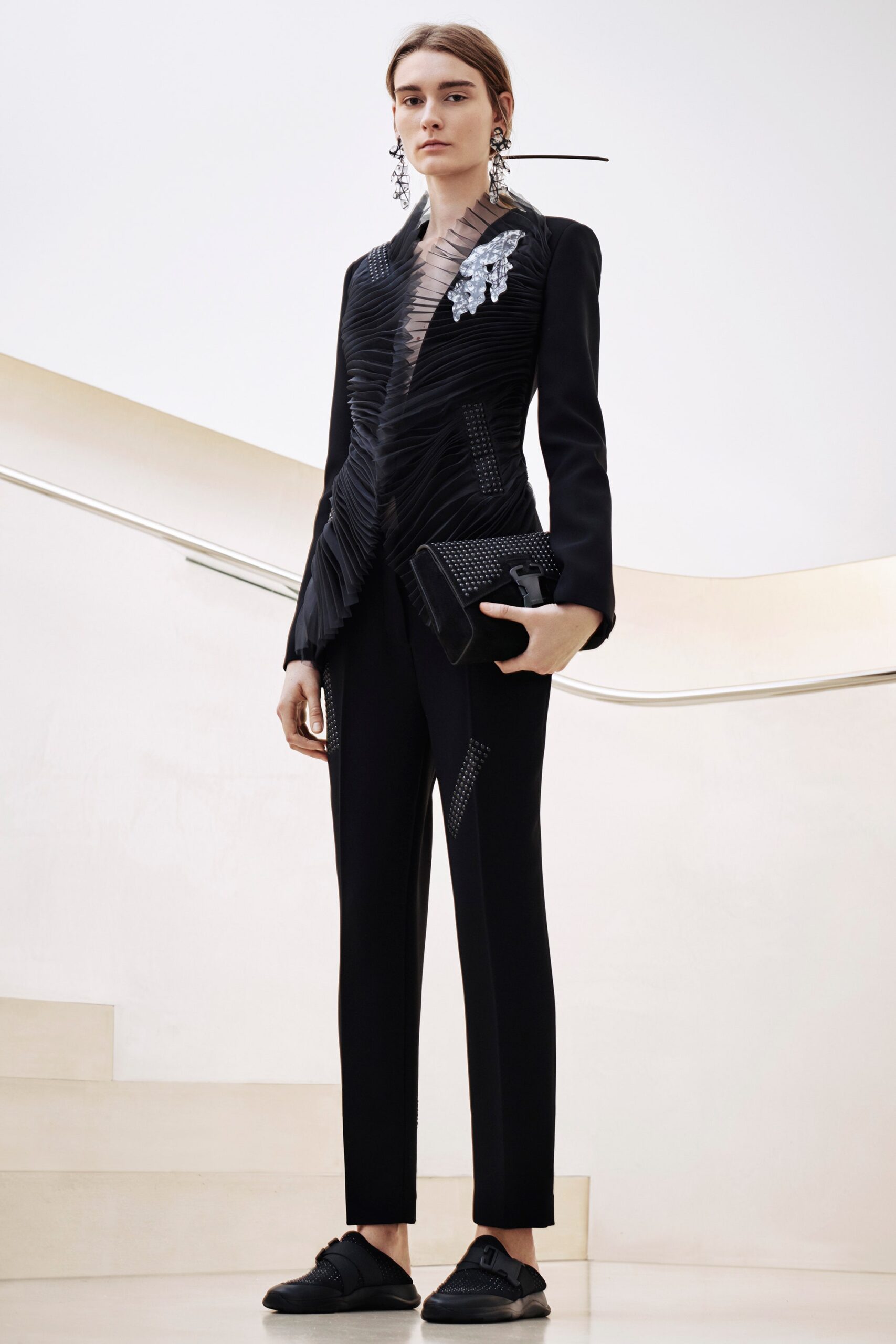 Christopher Kane F/W 16 Look 335