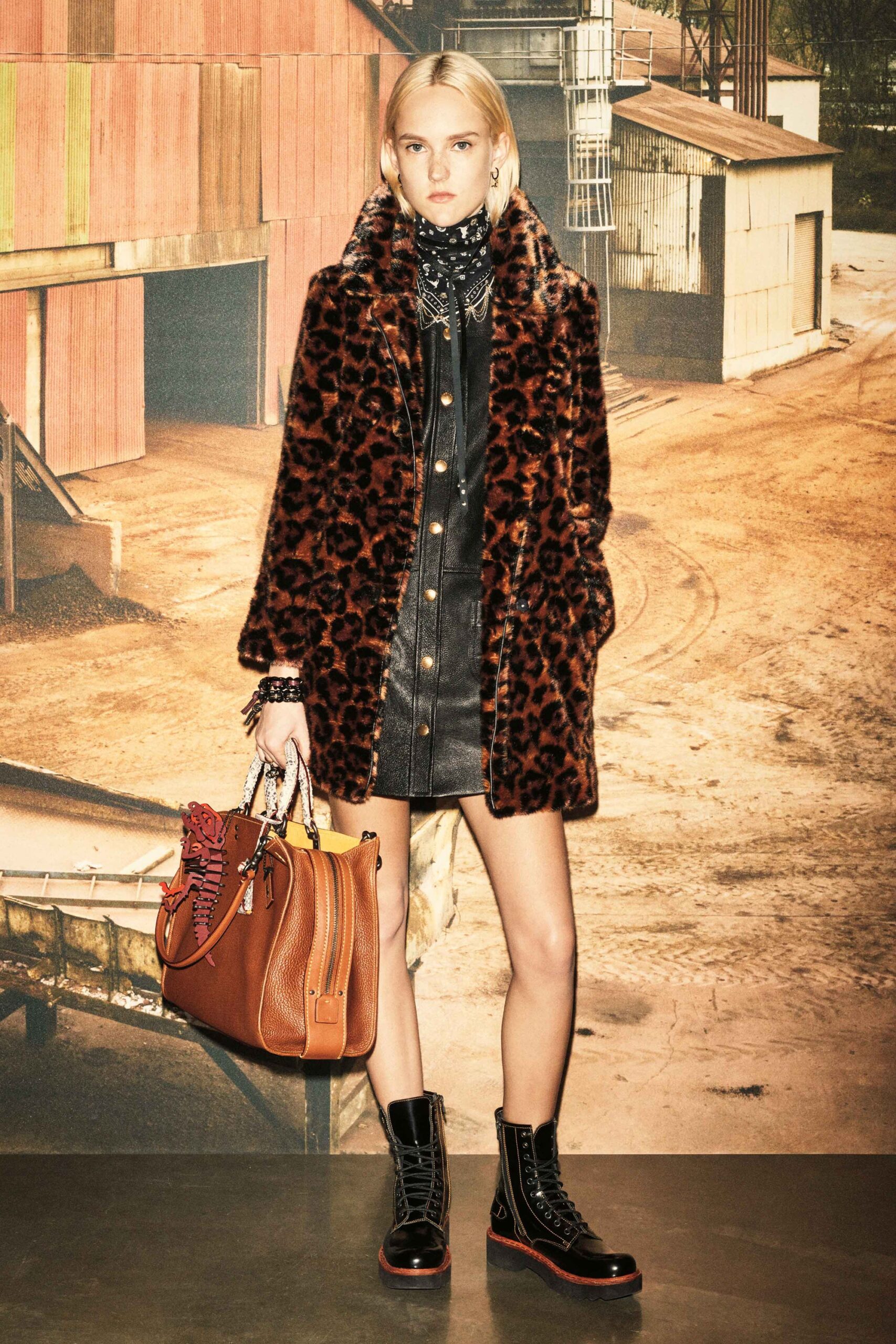 Coach F/W 16 Look 352